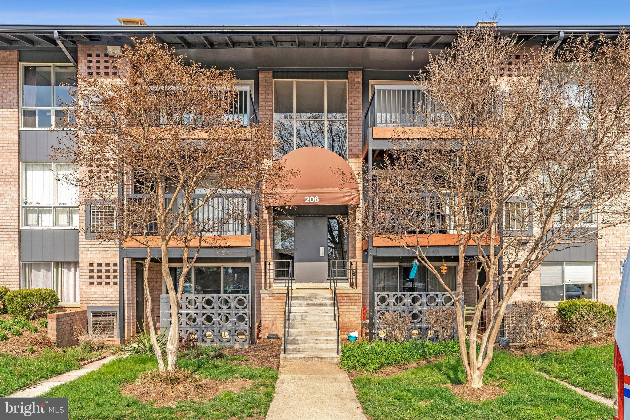 PARK TERRACE - Residential