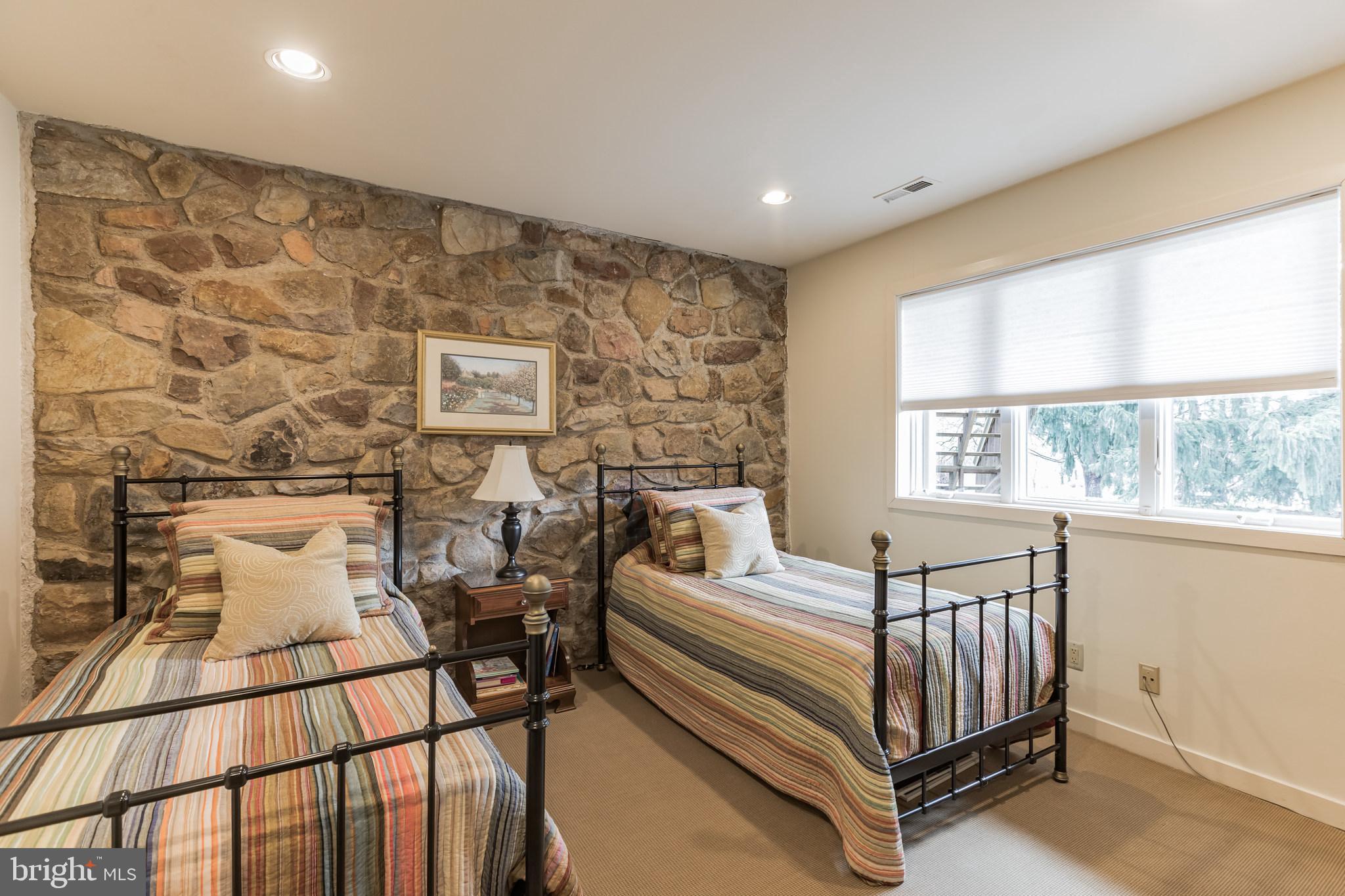 HERMITAGE - Residential