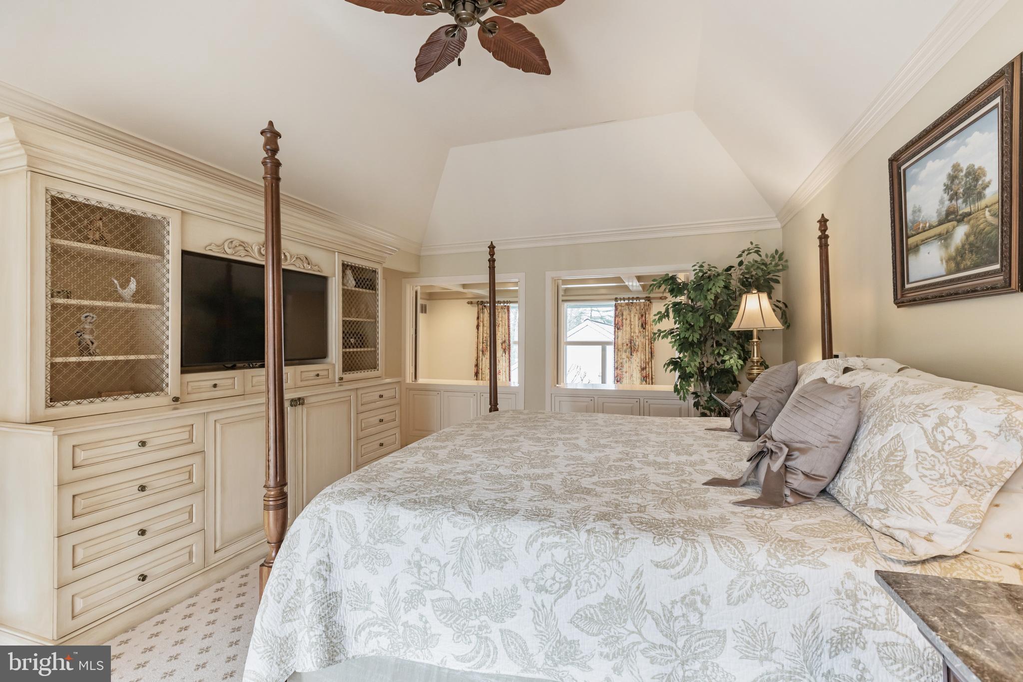 HERMITAGE - Residential