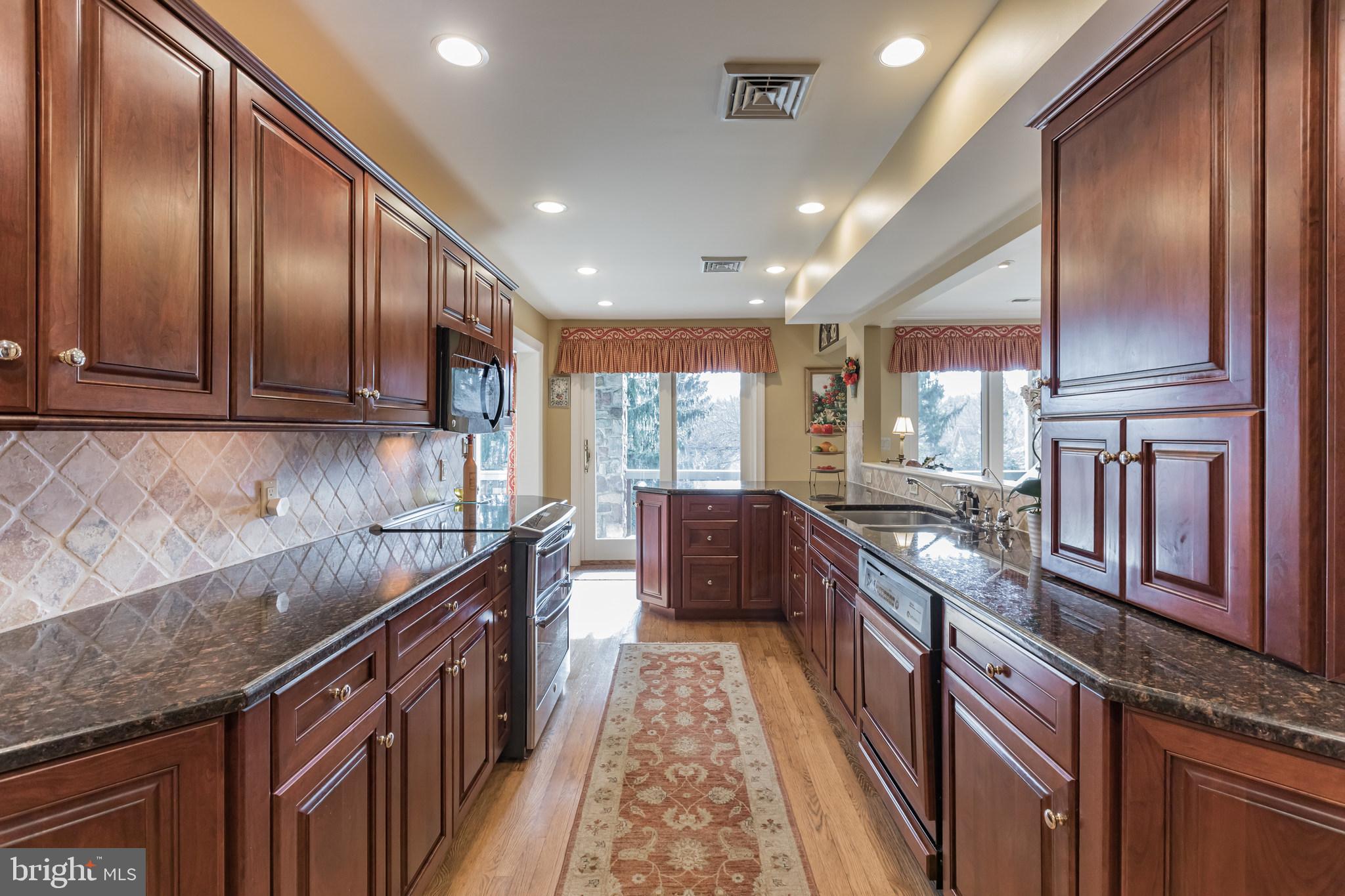 HERMITAGE - Residential