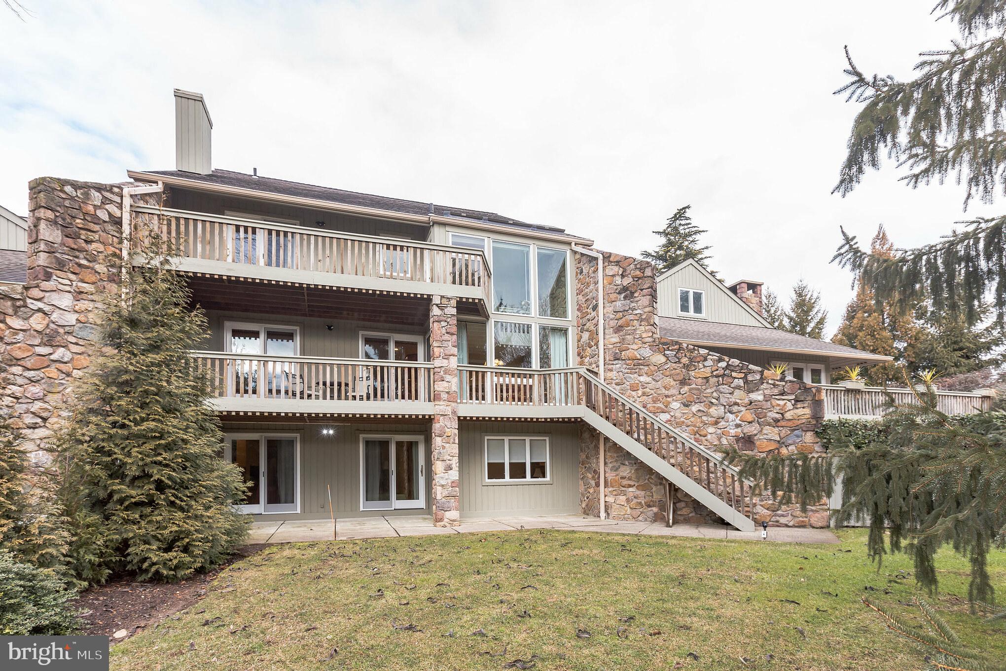 HERMITAGE - Residential