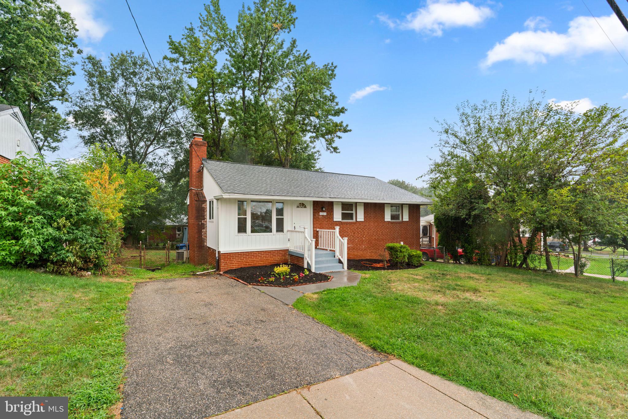 6203 SEMINOLE STREET