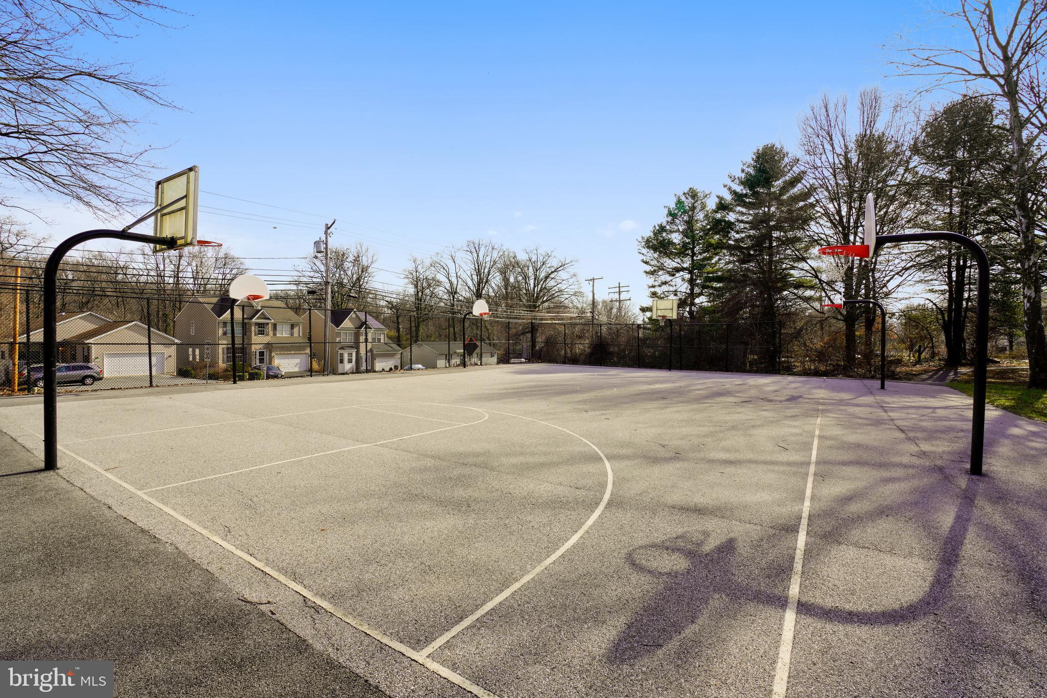 MATTHEWS WOODS - Residential