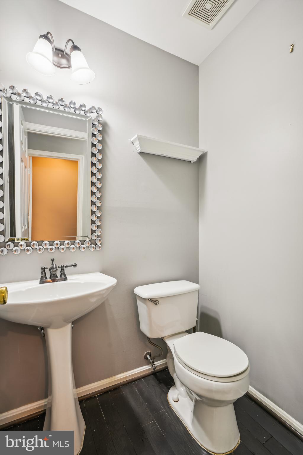 MATTHEWS WOODS - Residential