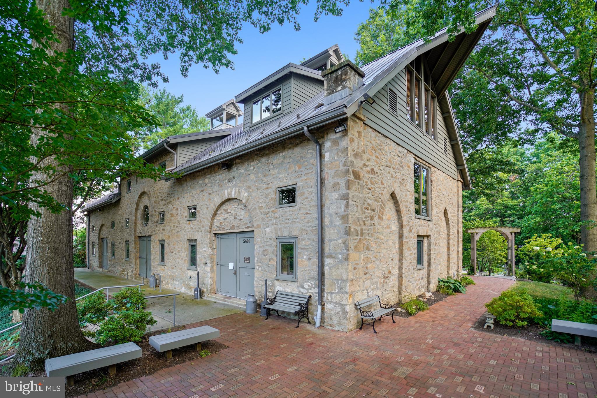 MATTHEWS WOODS - Residential