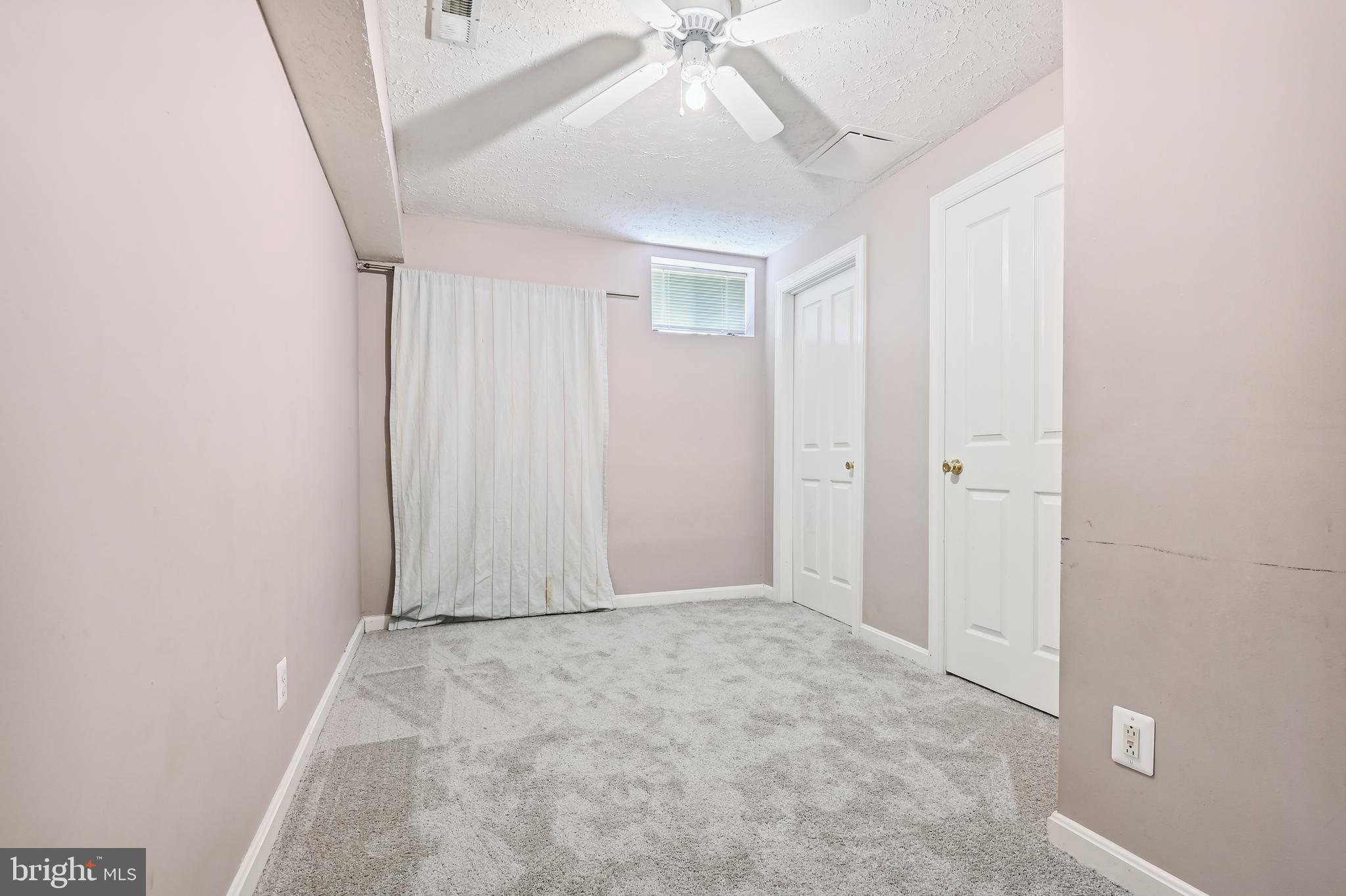 MATTHEWS WOODS - Residential