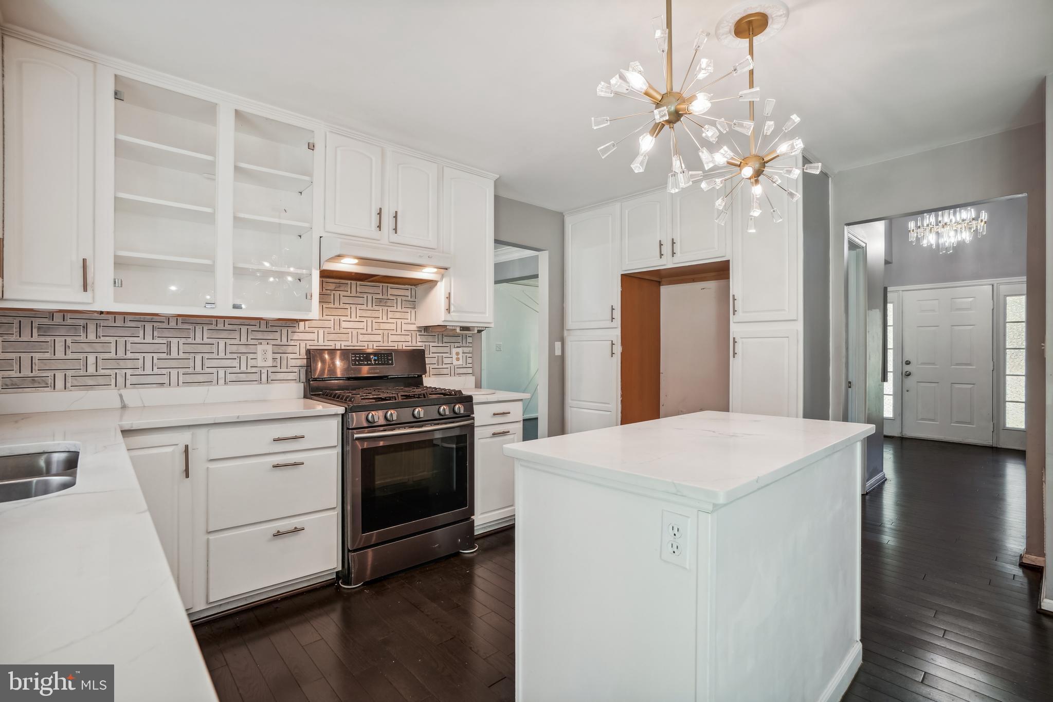 MATTHEWS WOODS - Residential