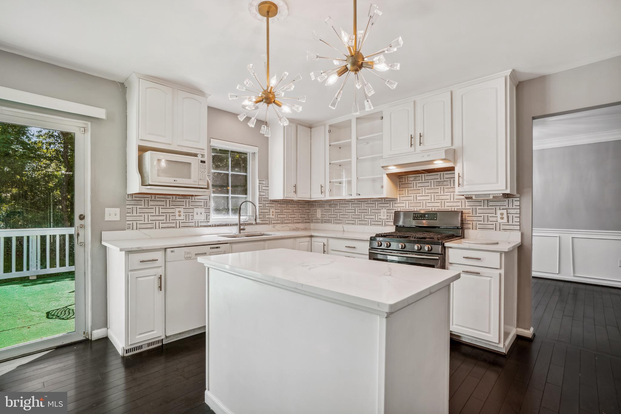 MATTHEWS WOODS - Residential