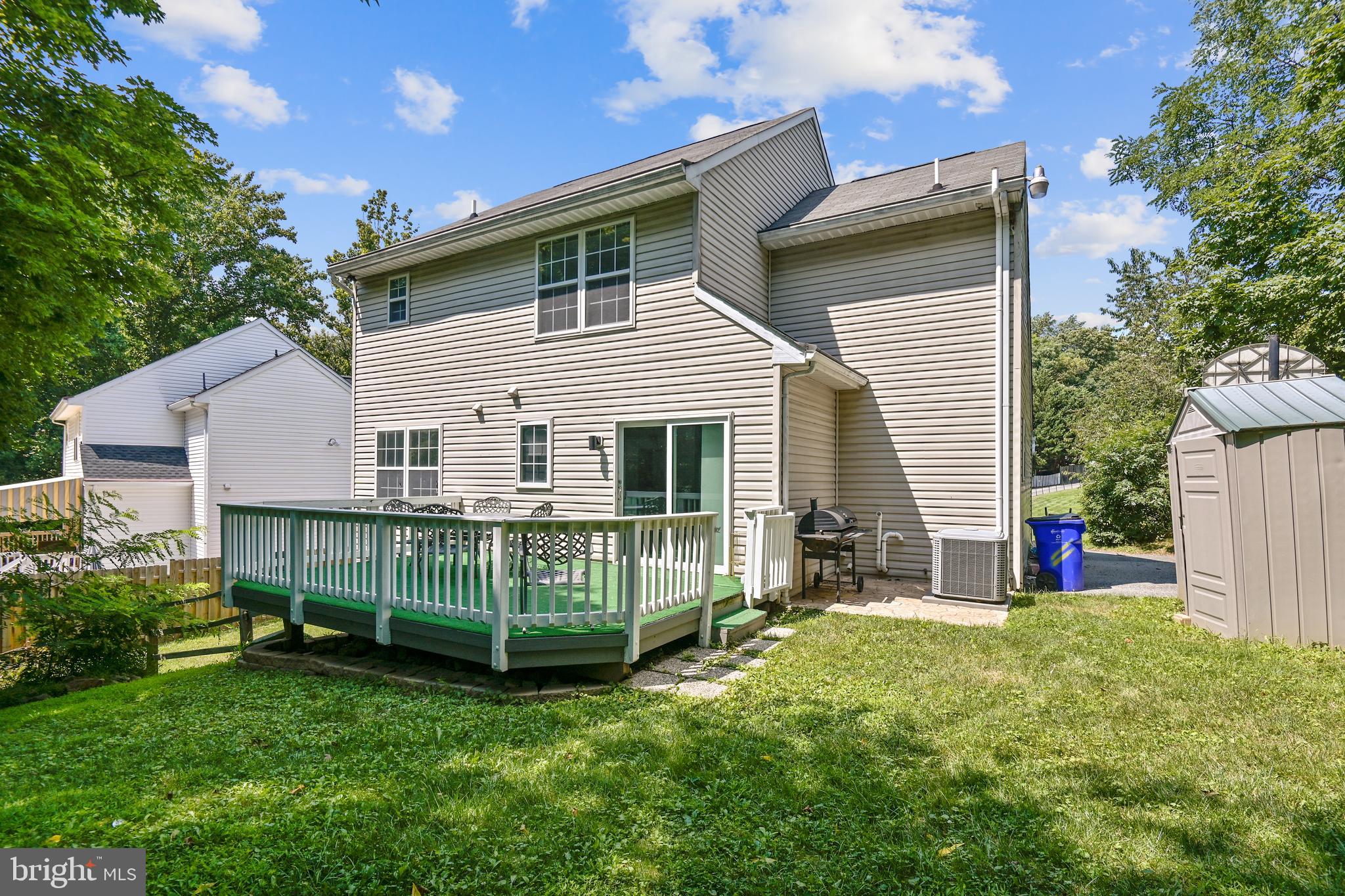 MATTHEWS WOODS - Residential