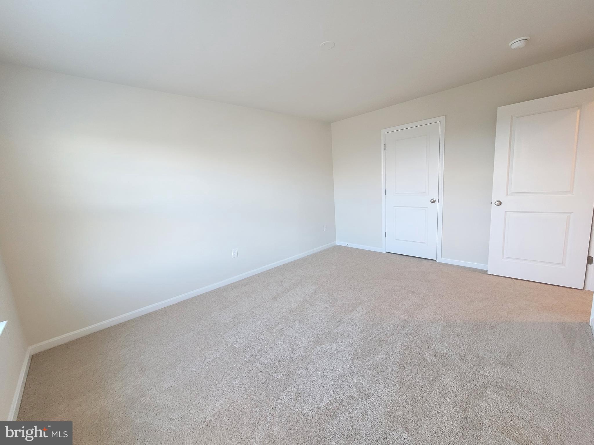 RENN QUARTER - Residential Lease