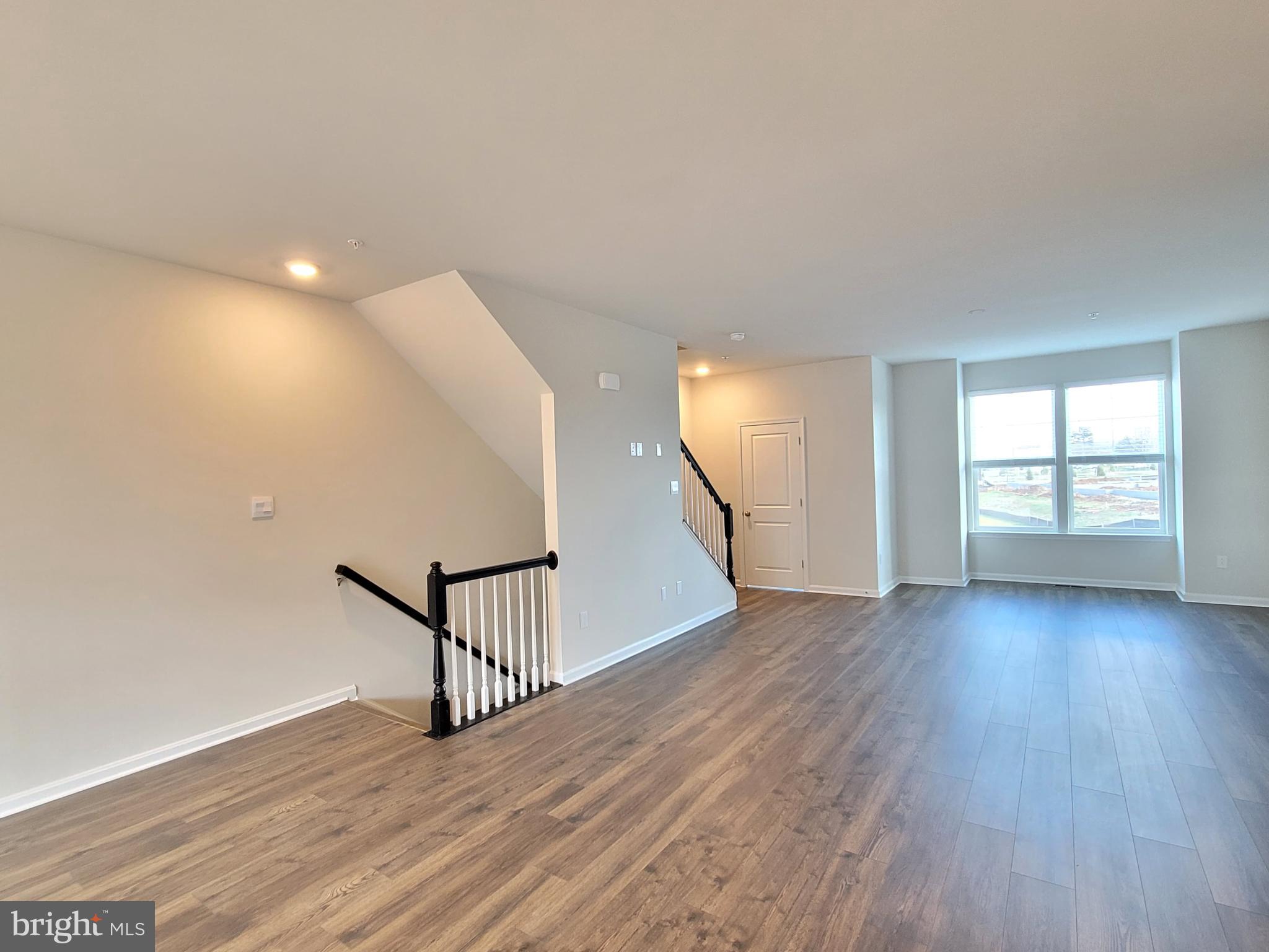 RENN QUARTER - Residential Lease