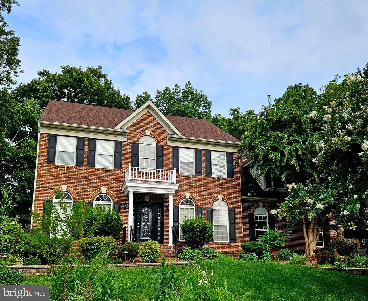 8 COLONEL COLIN COURT