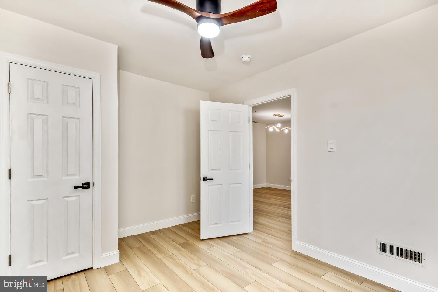 2607 BEACON HILL DRIVE