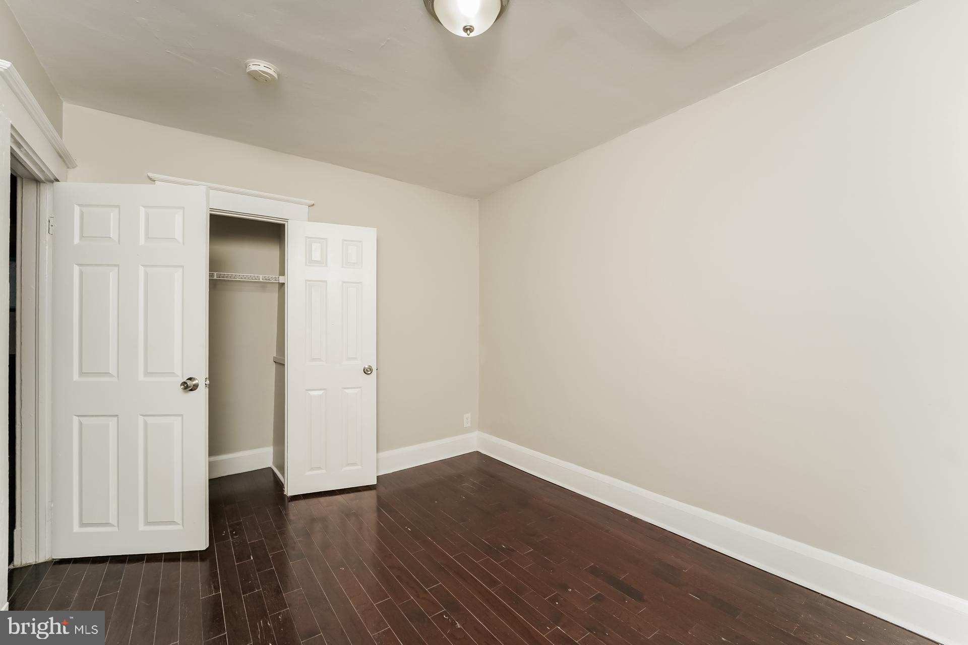 GARDENVILLE - Residential Lease