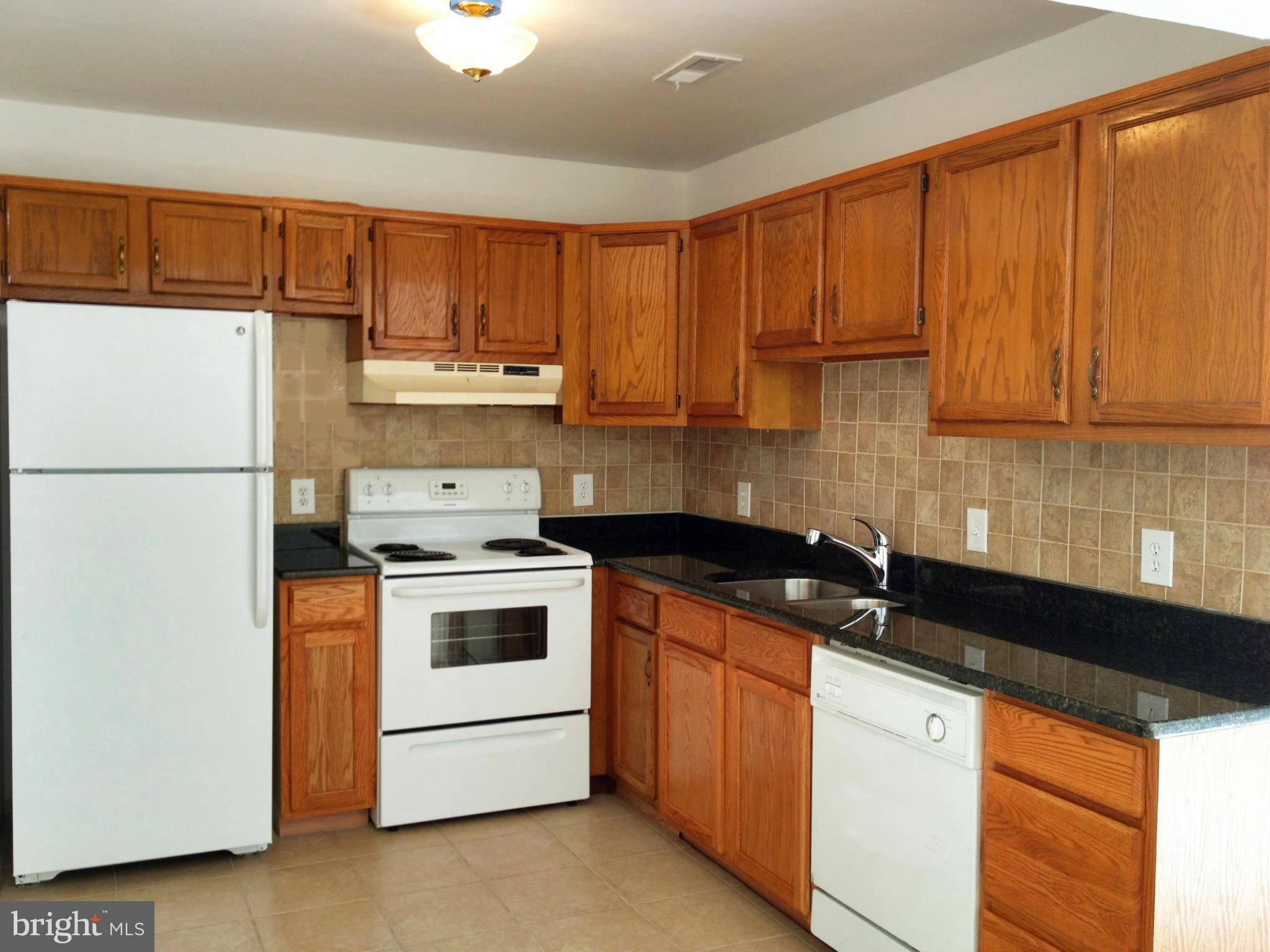 STAFFORD MEADOWS - Residential Lease