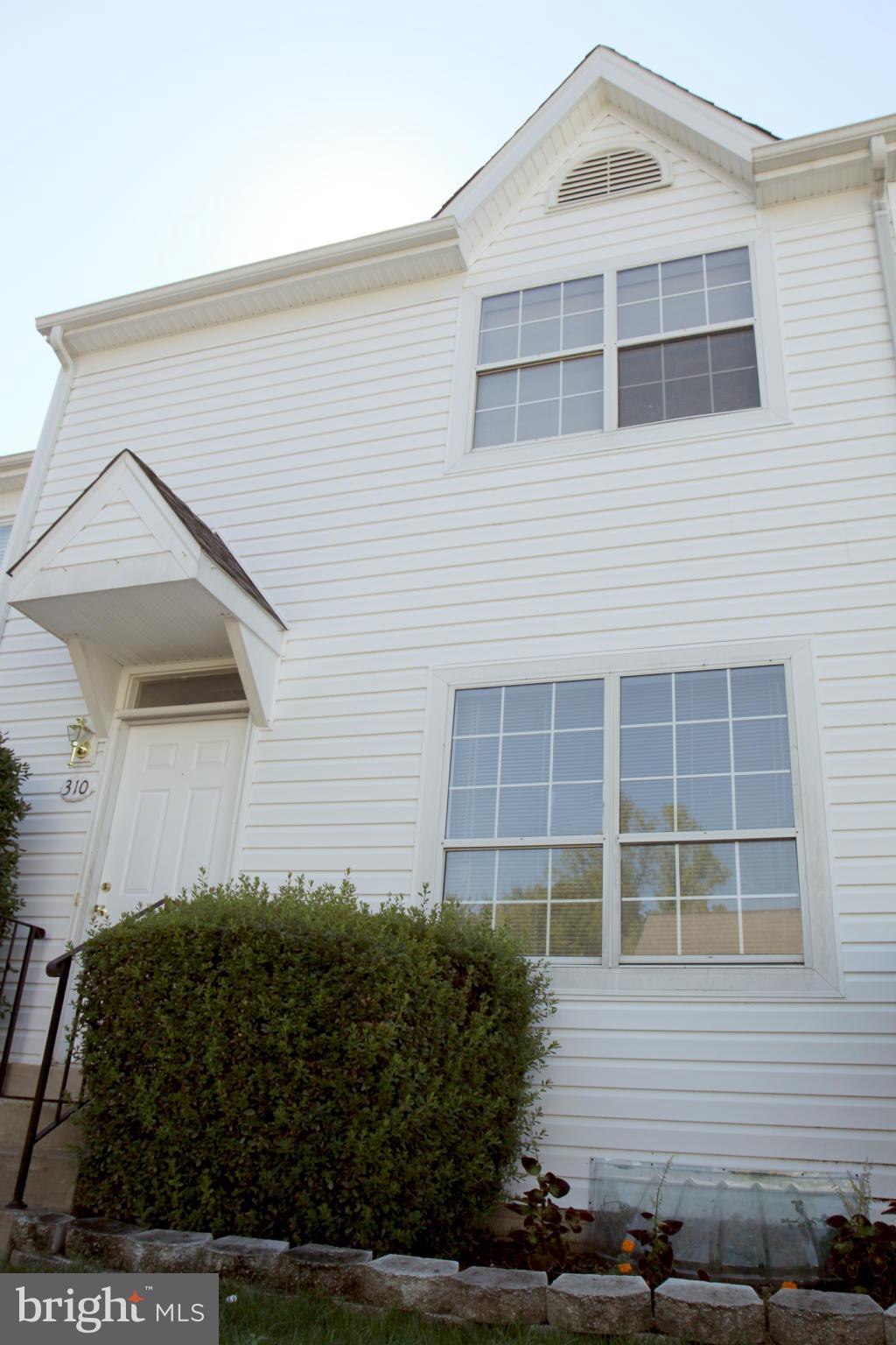 STAFFORD MEADOWS - Residential Lease