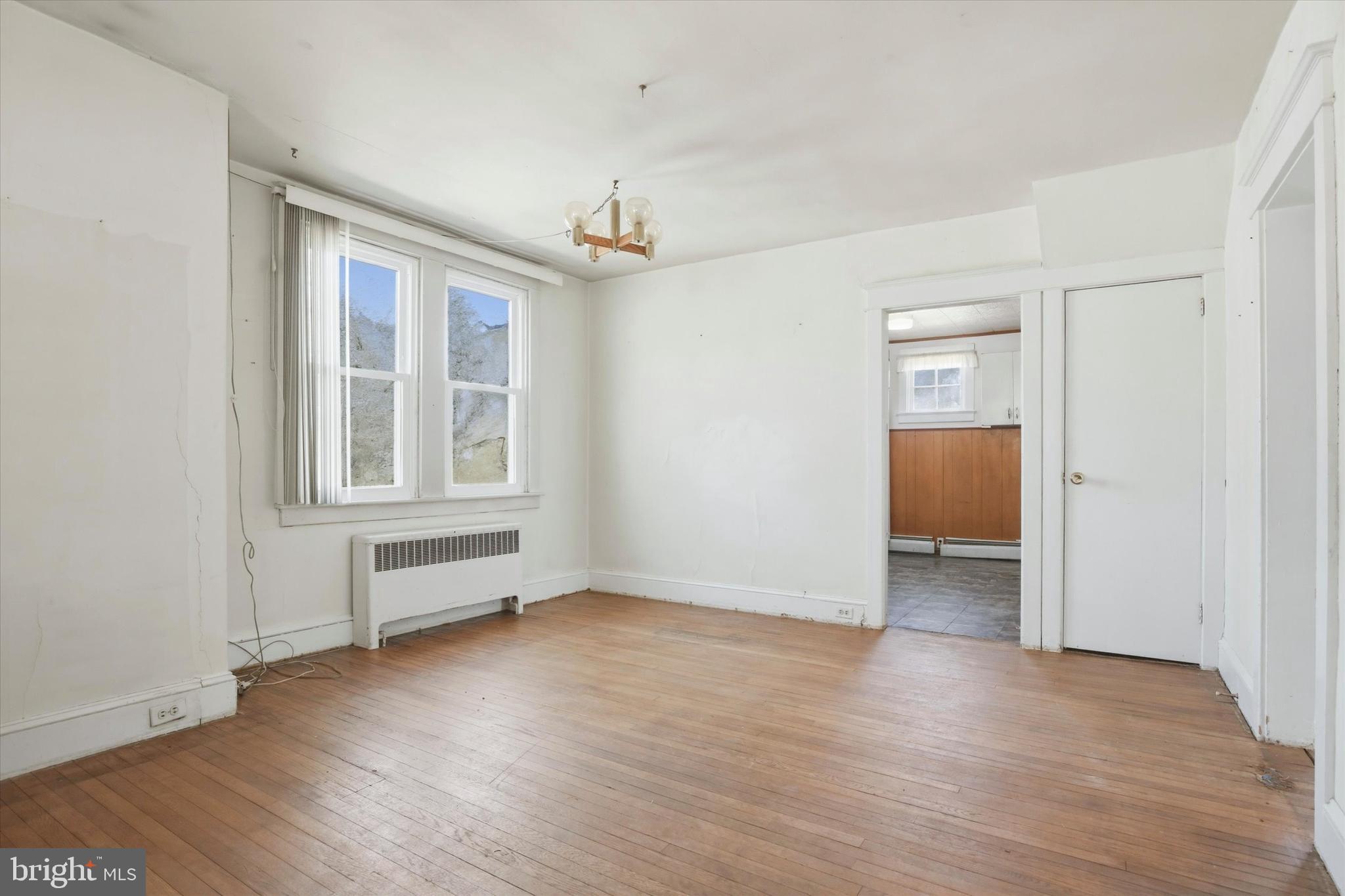 GLENSIDE - Residential