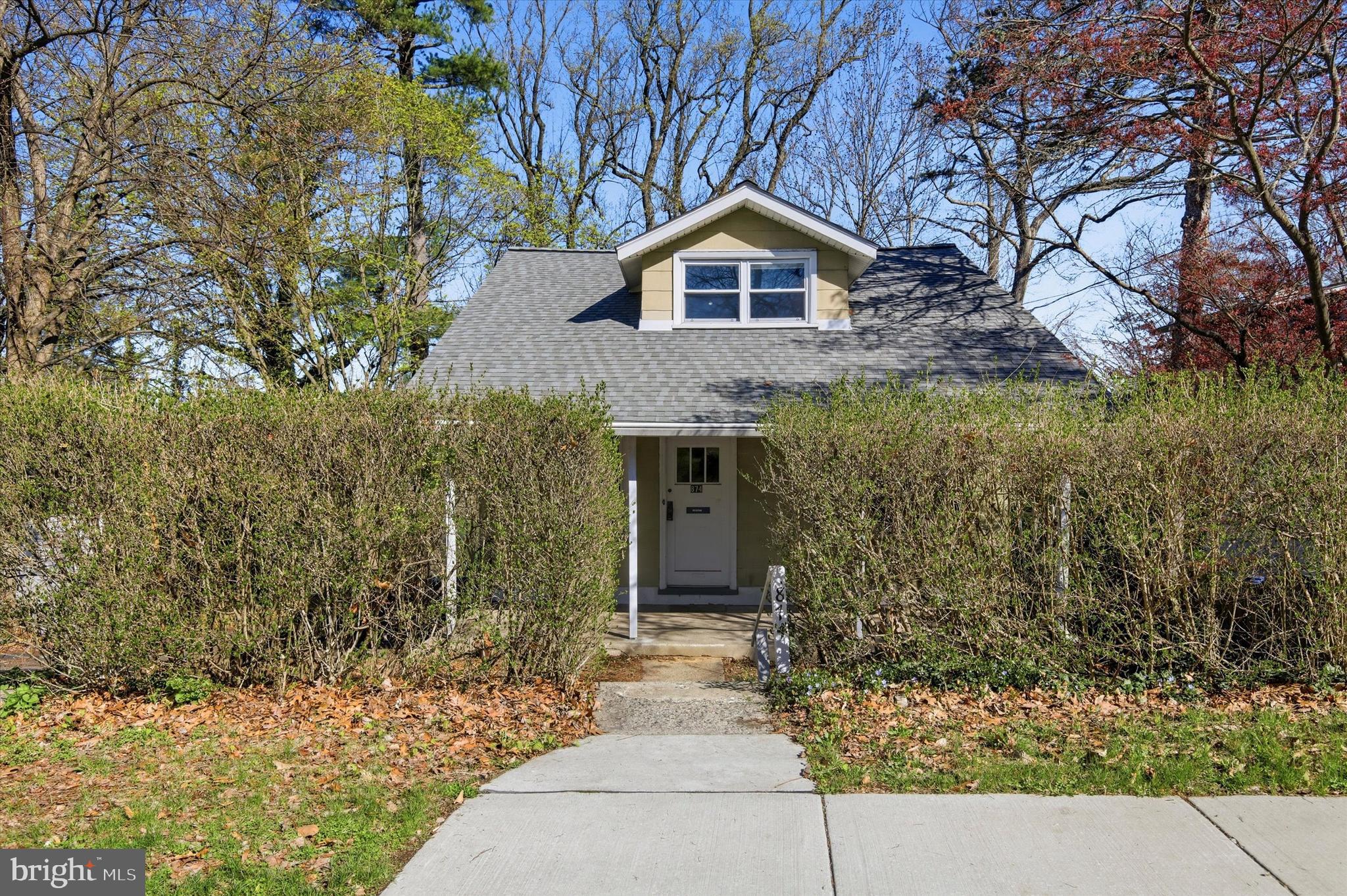 GLENSIDE - Residential