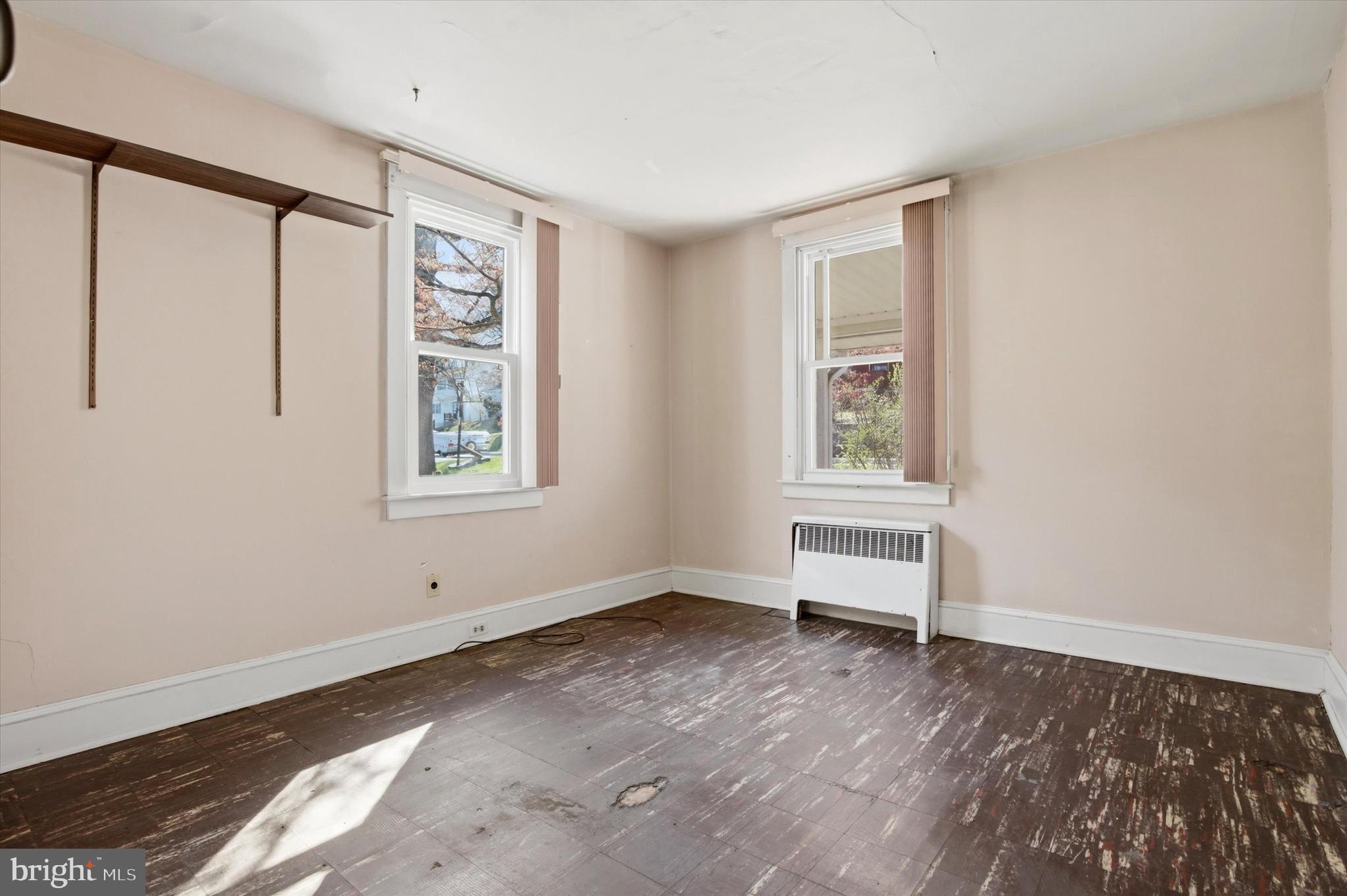 GLENSIDE - Residential