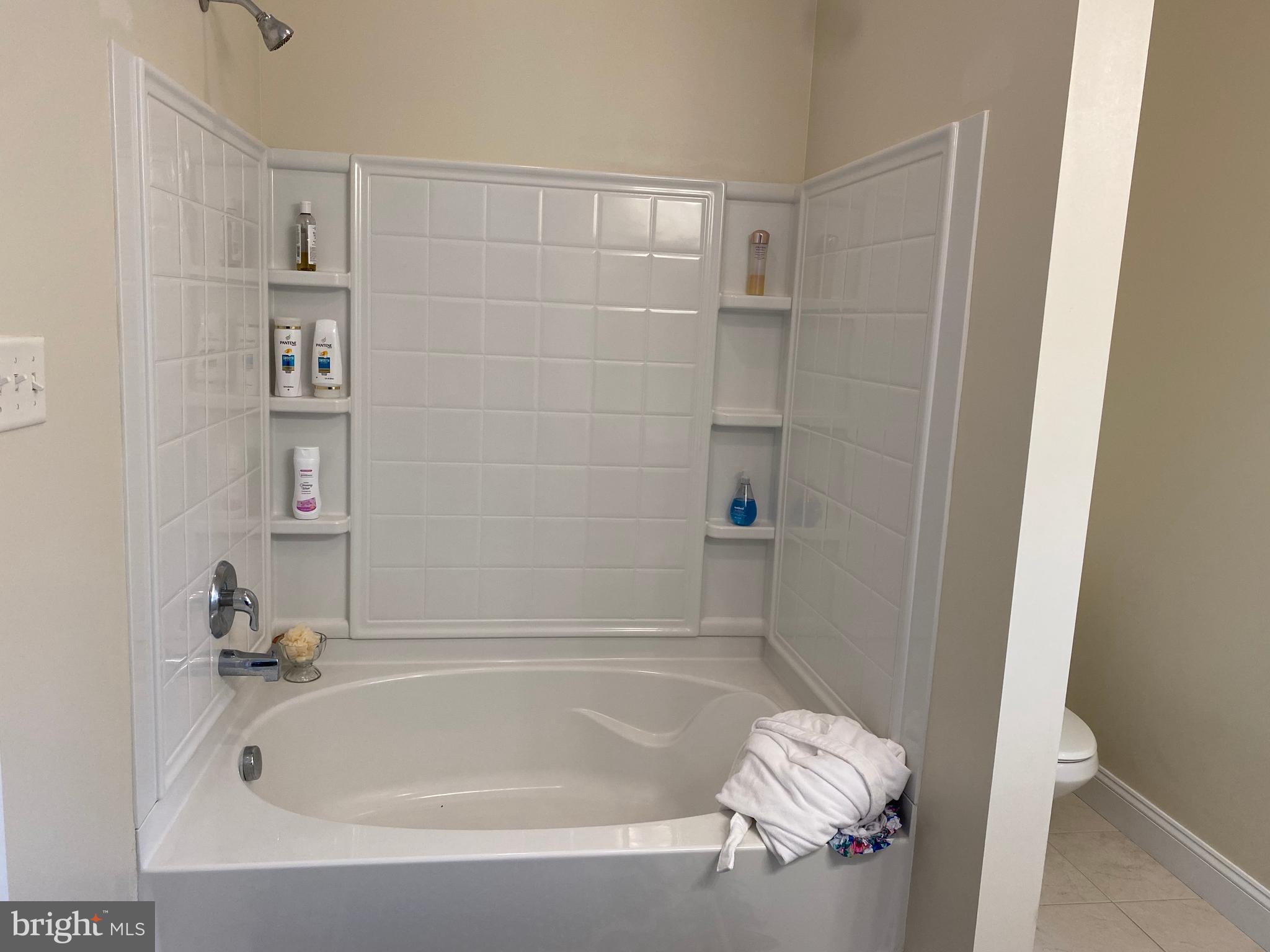 POTOMAC SHORES - Residential