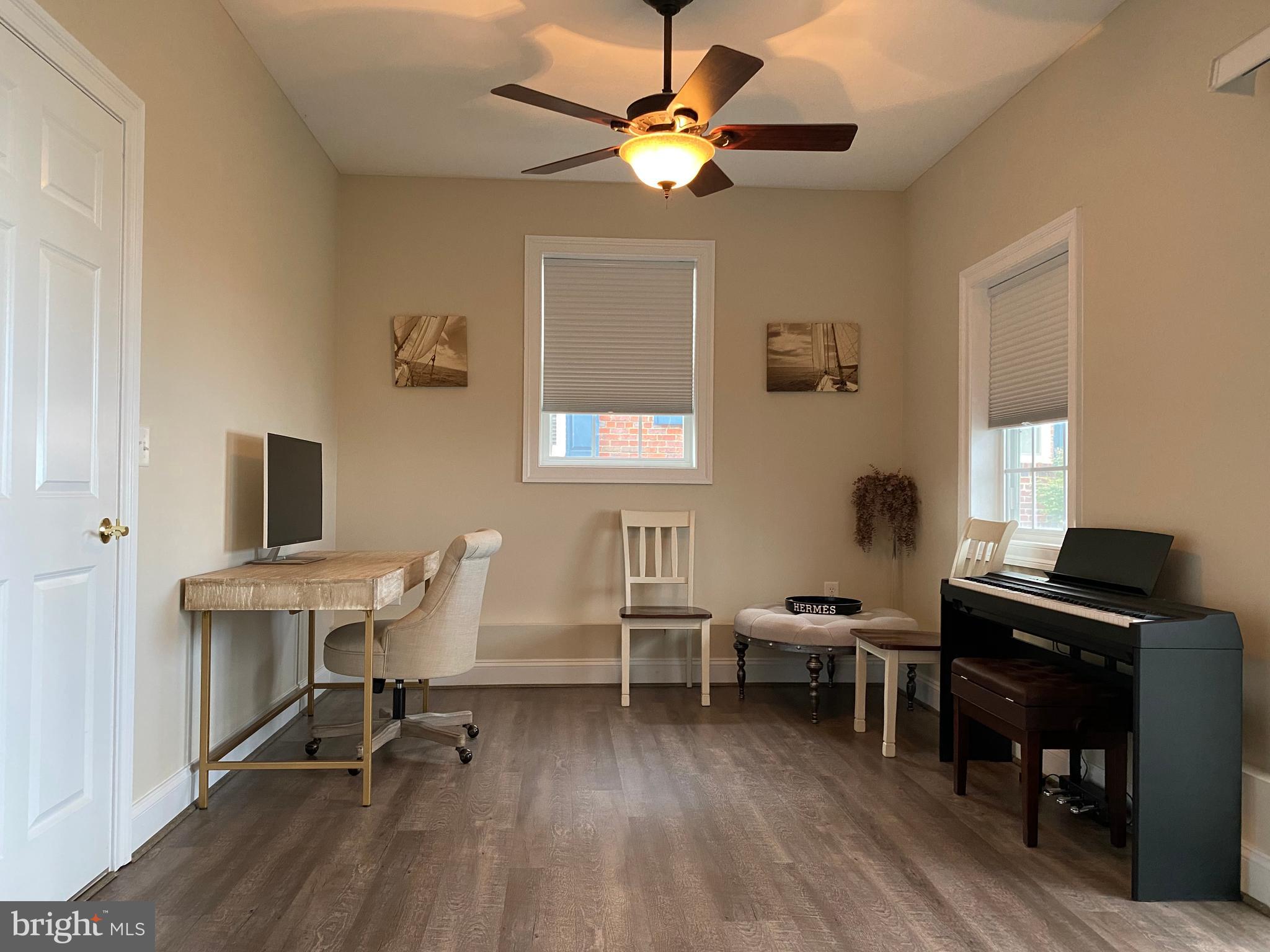 POTOMAC SHORES - Residential