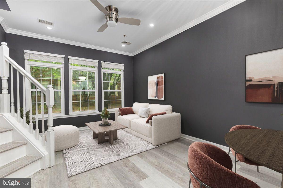 THE TOWNES AT VILLAGE PLACE - Residential
