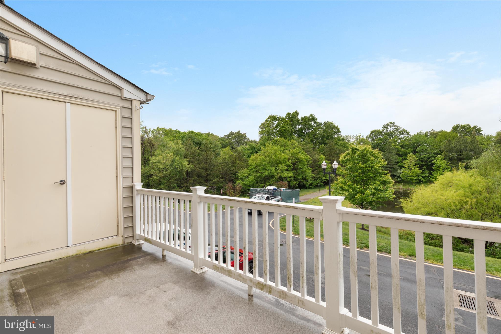 THE TOWNES AT VILLAGE PLACE - Residential