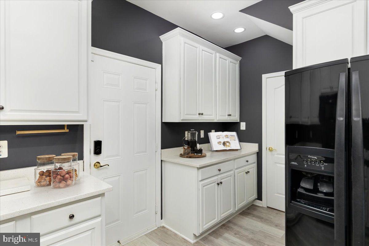 THE TOWNES AT VILLAGE PLACE - Residential