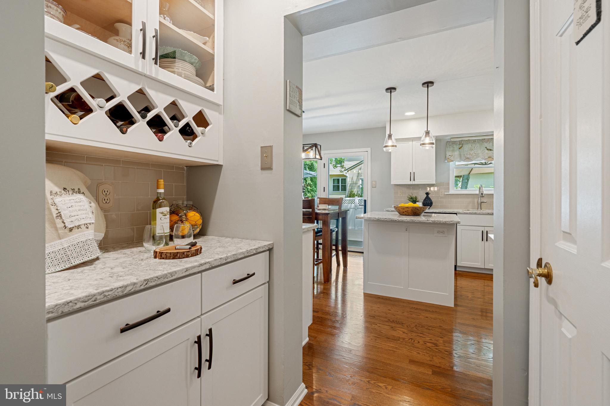 CABIN RUN ESTS - Residential