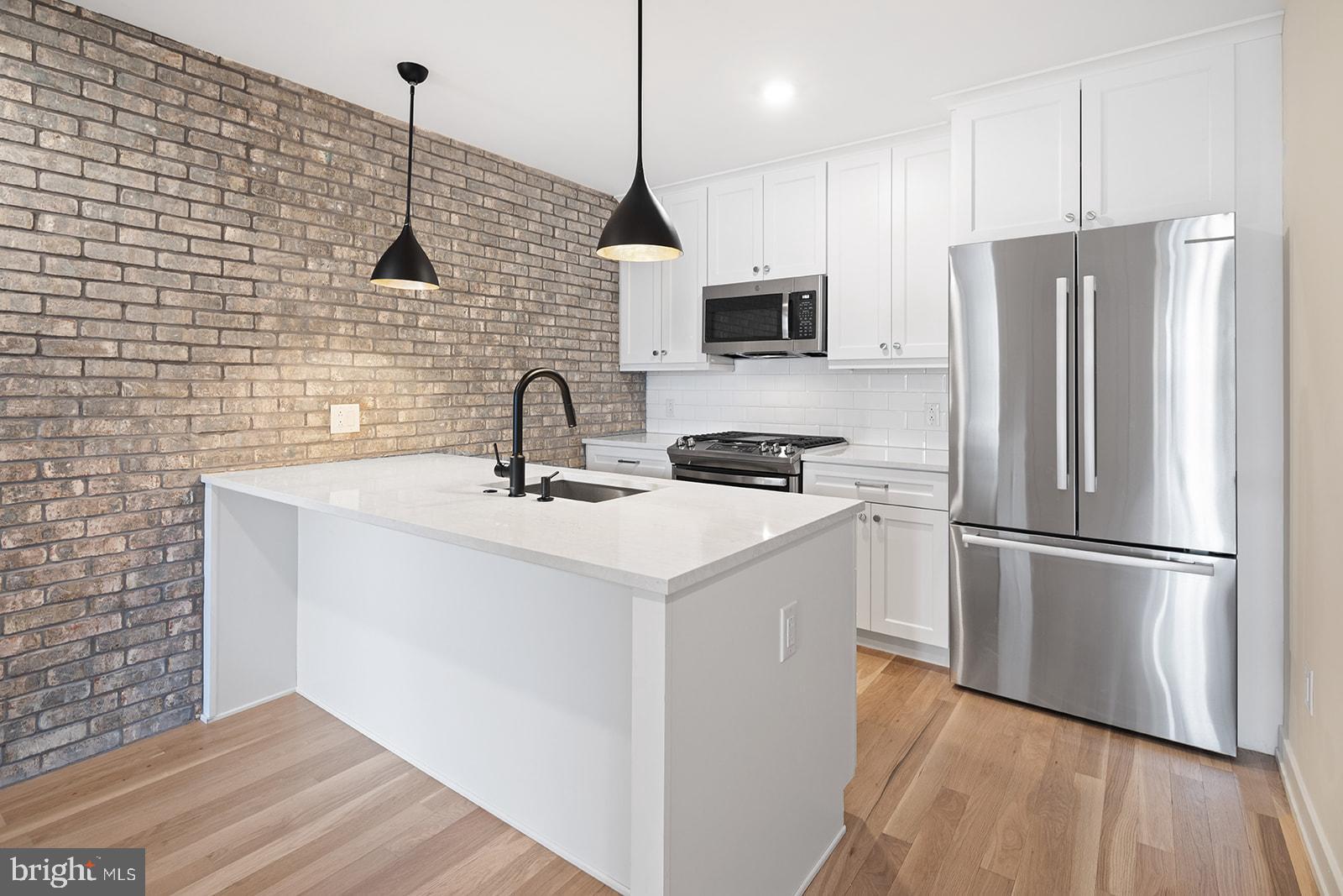 NORTHERN LIBERTIES - Residential Lease