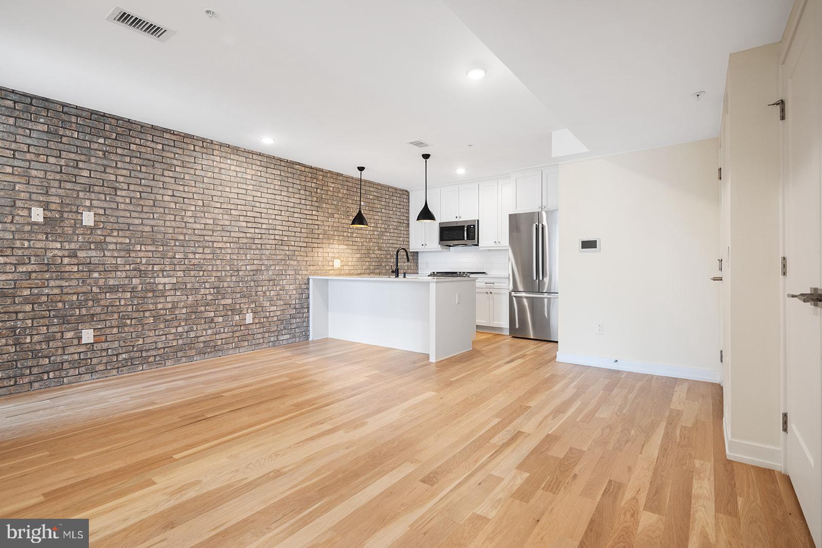 NORTHERN LIBERTIES - Residential Lease
