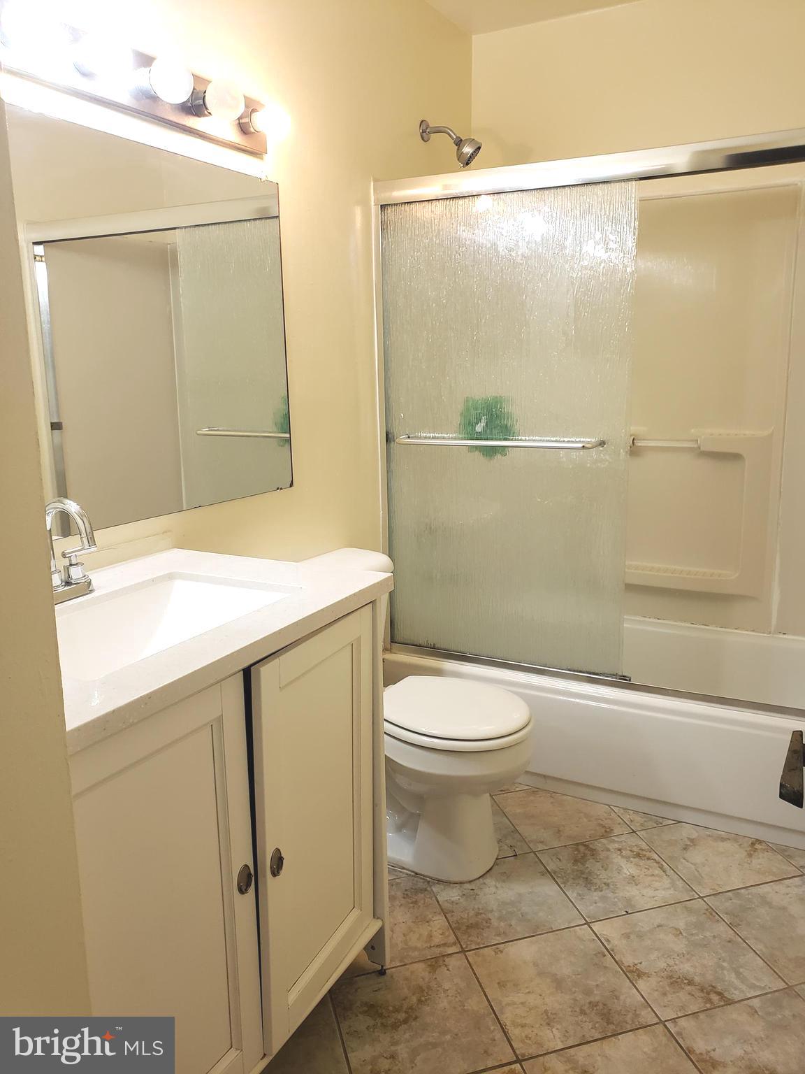 PHILADELPHIA - Residential Lease