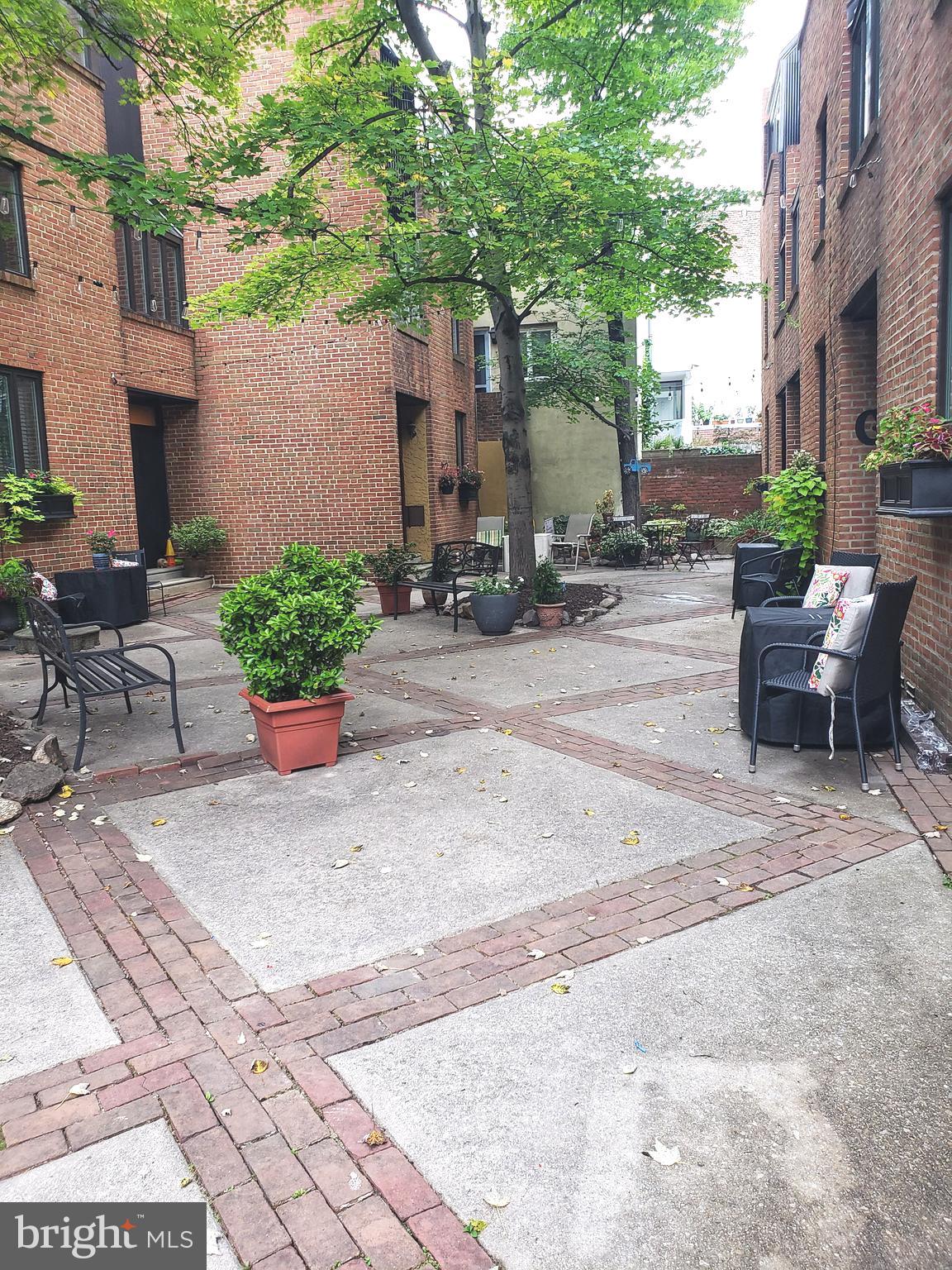 PHILADELPHIA - Residential Lease