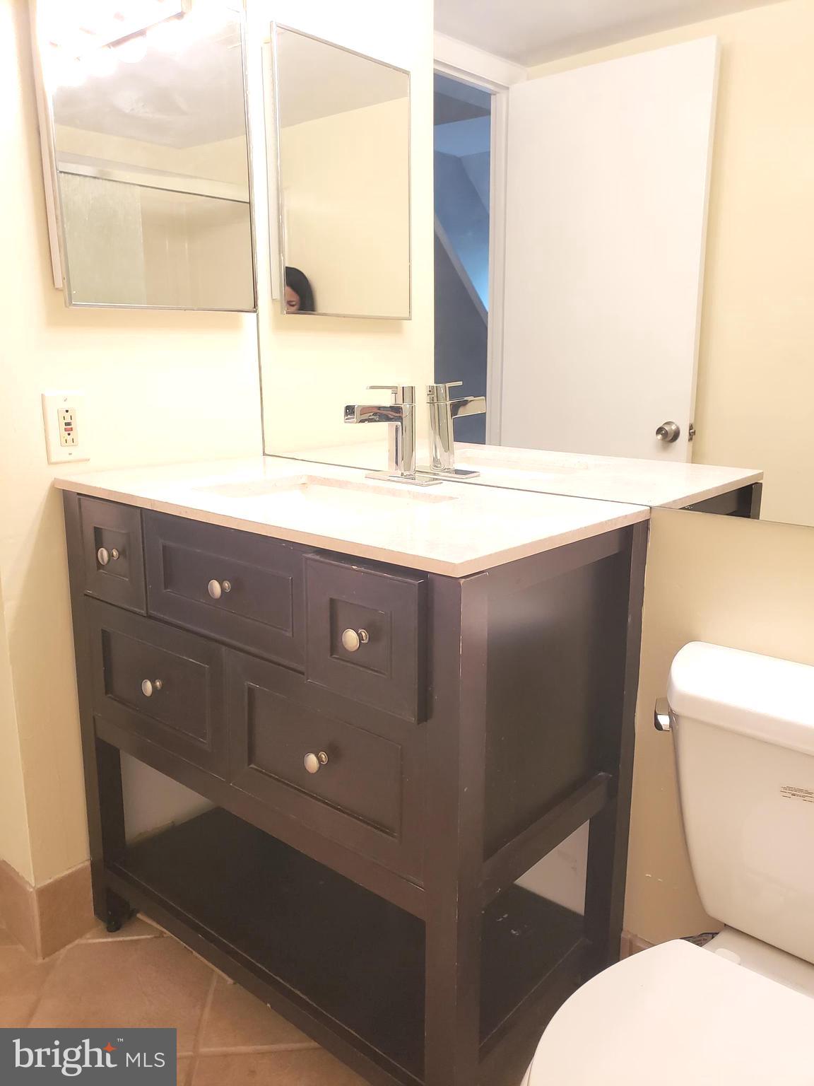 PHILADELPHIA - Residential Lease