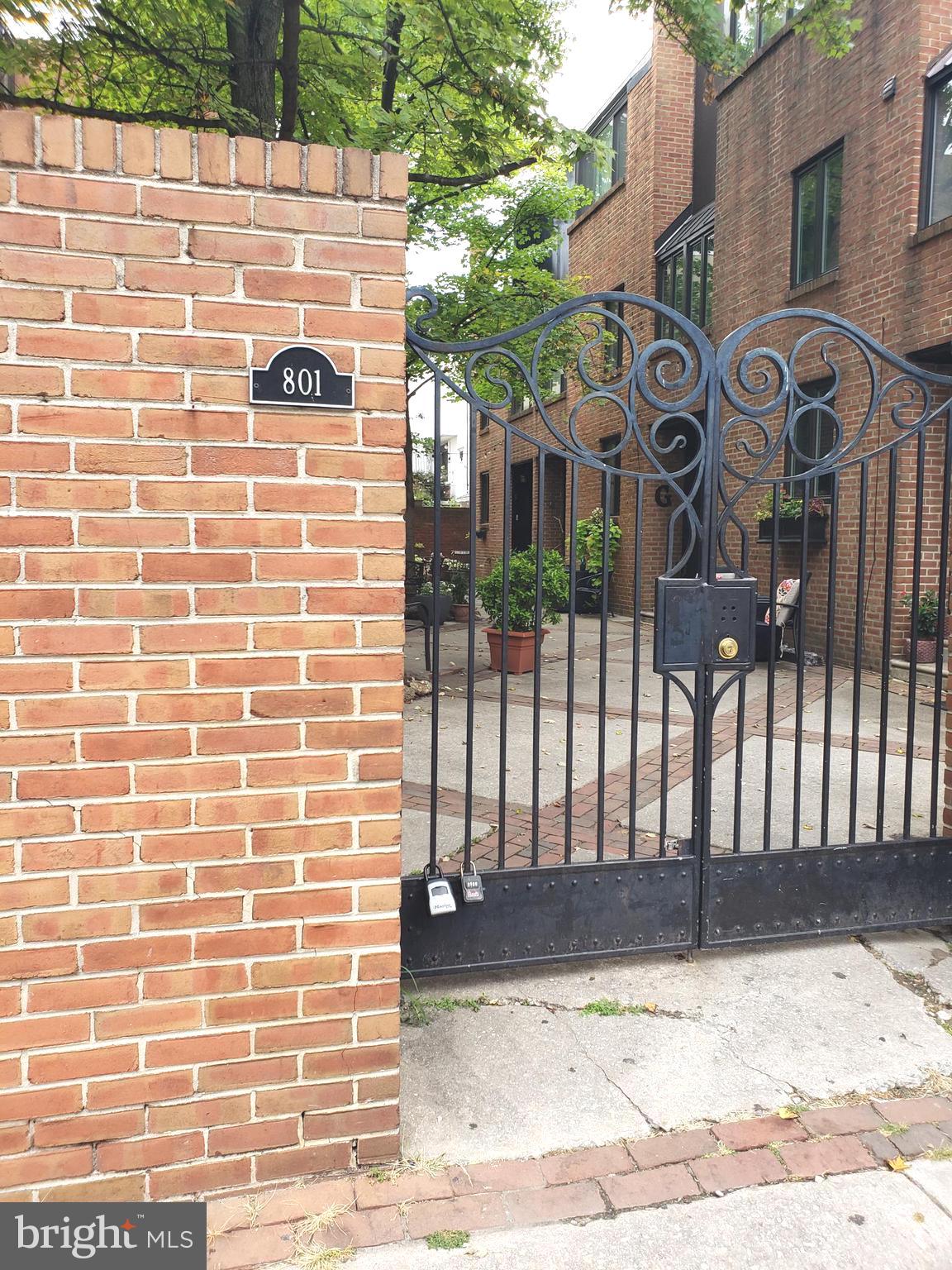 PHILADELPHIA - Residential Lease