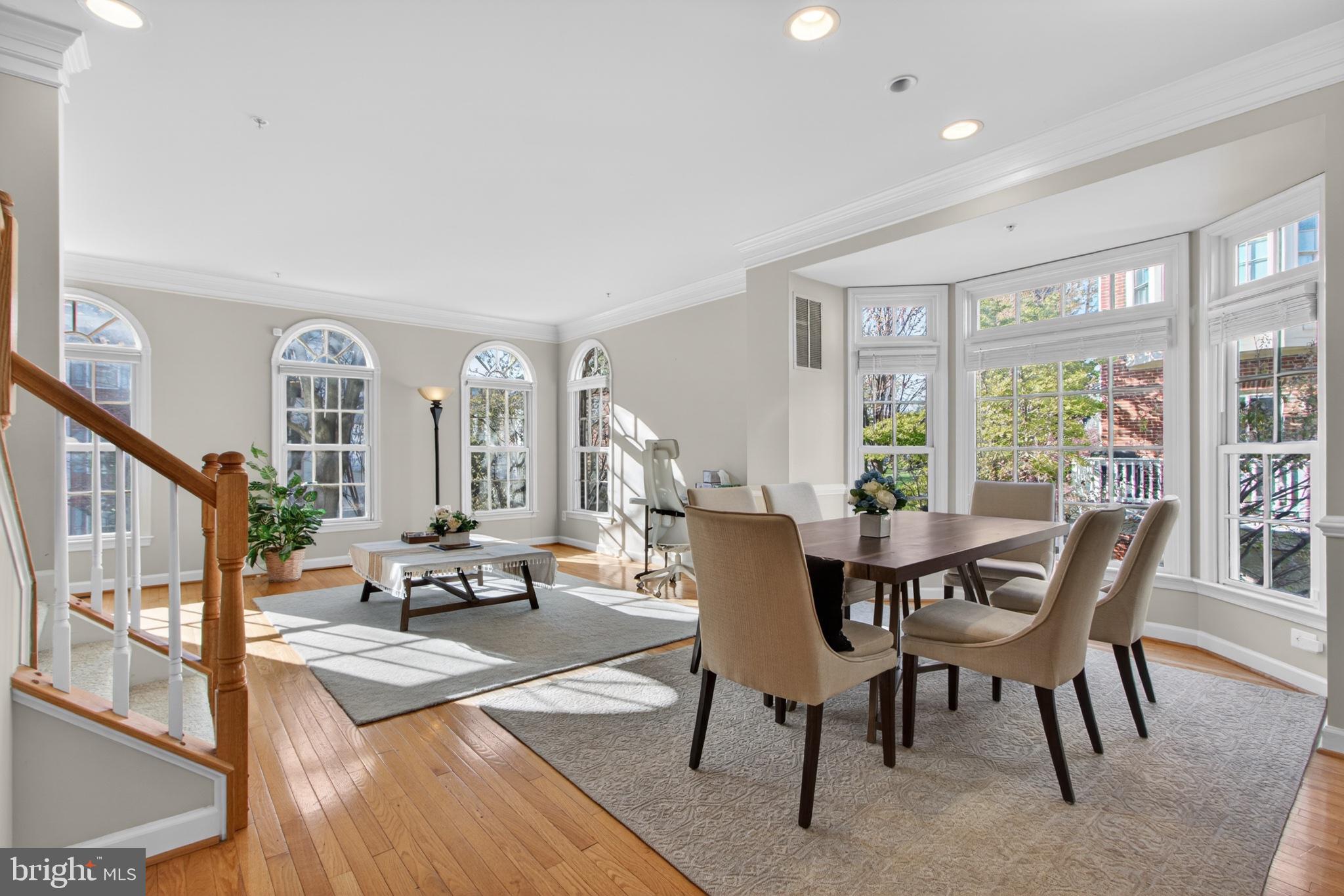 FALLSGROVE - Residential