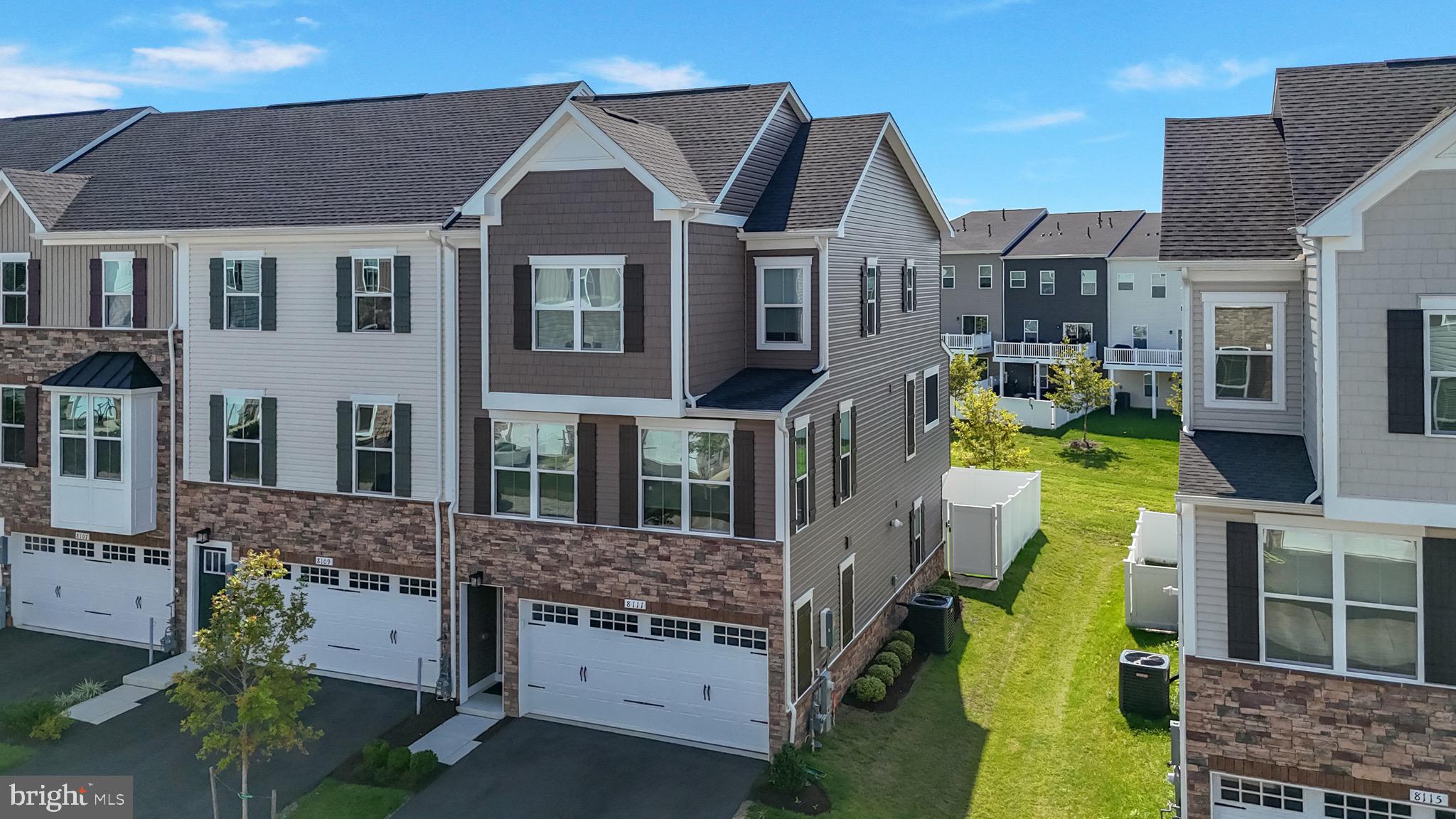 8111 PRIMROSE LANE