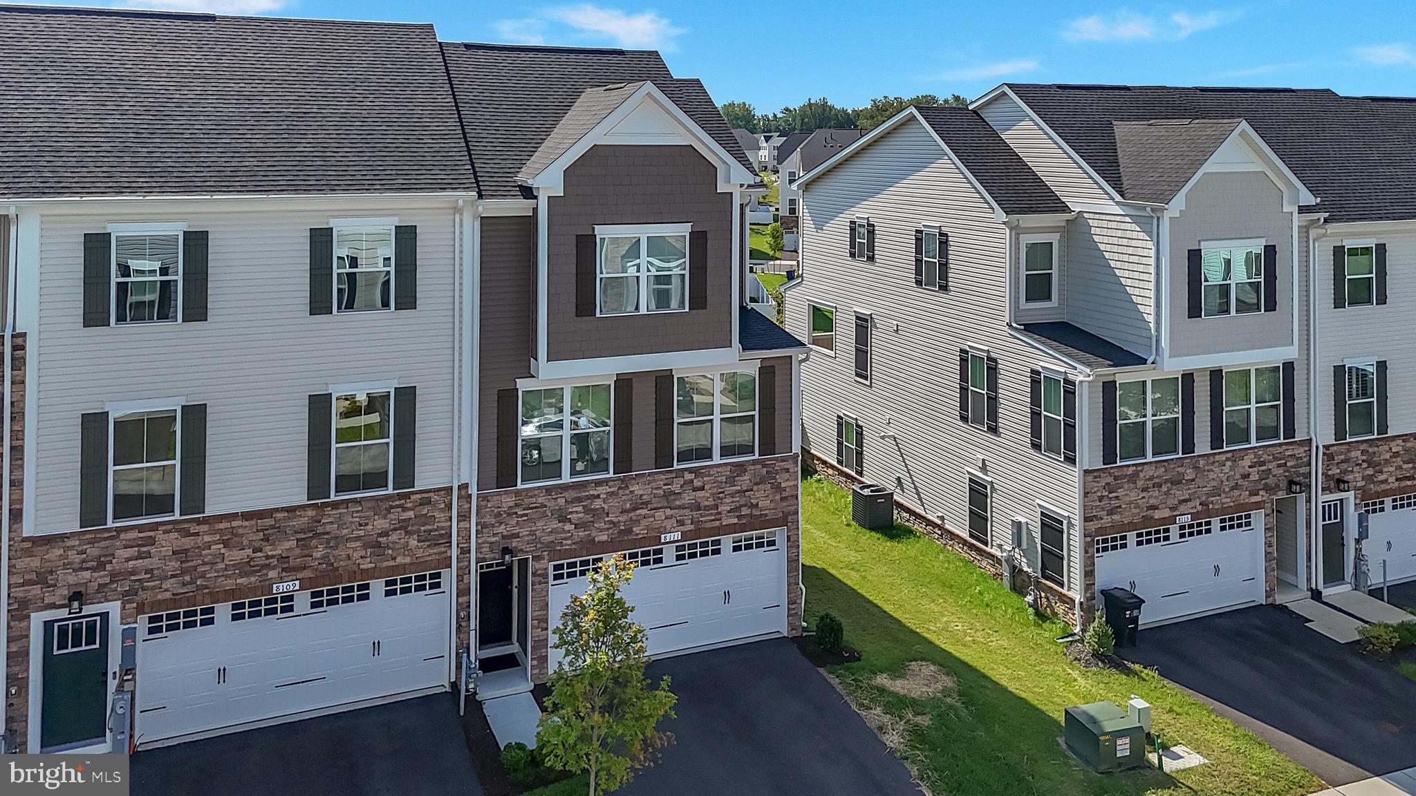 8111 PRIMROSE LANE
