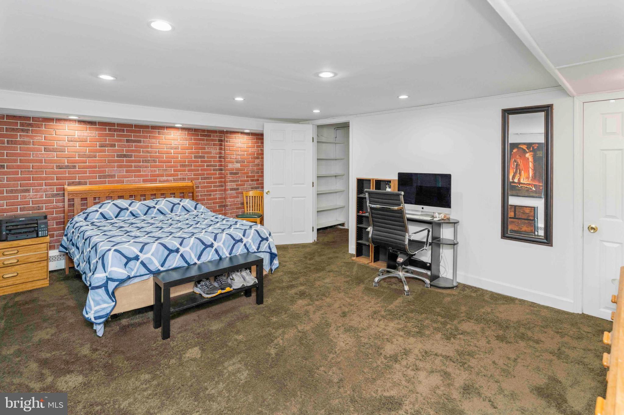 THISTLEWOOD - Residential