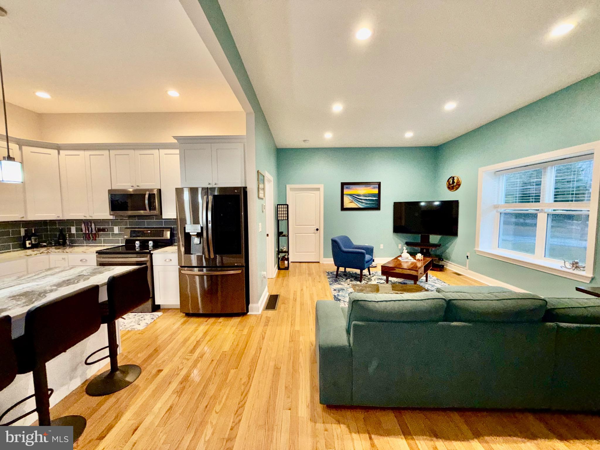 CALVERT MANOR-2ND ADDN - Residential