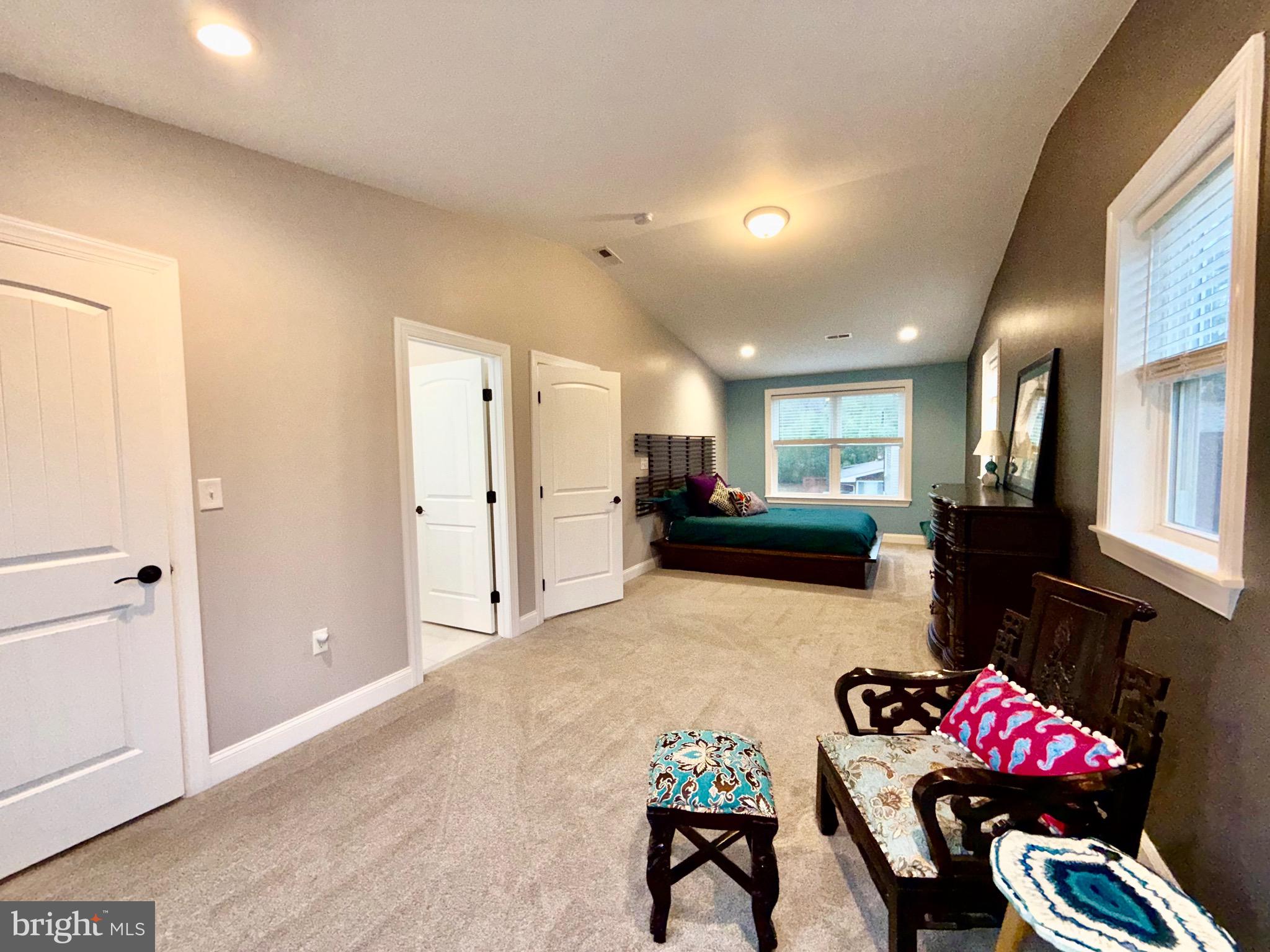 CALVERT MANOR-2ND ADDN - Residential