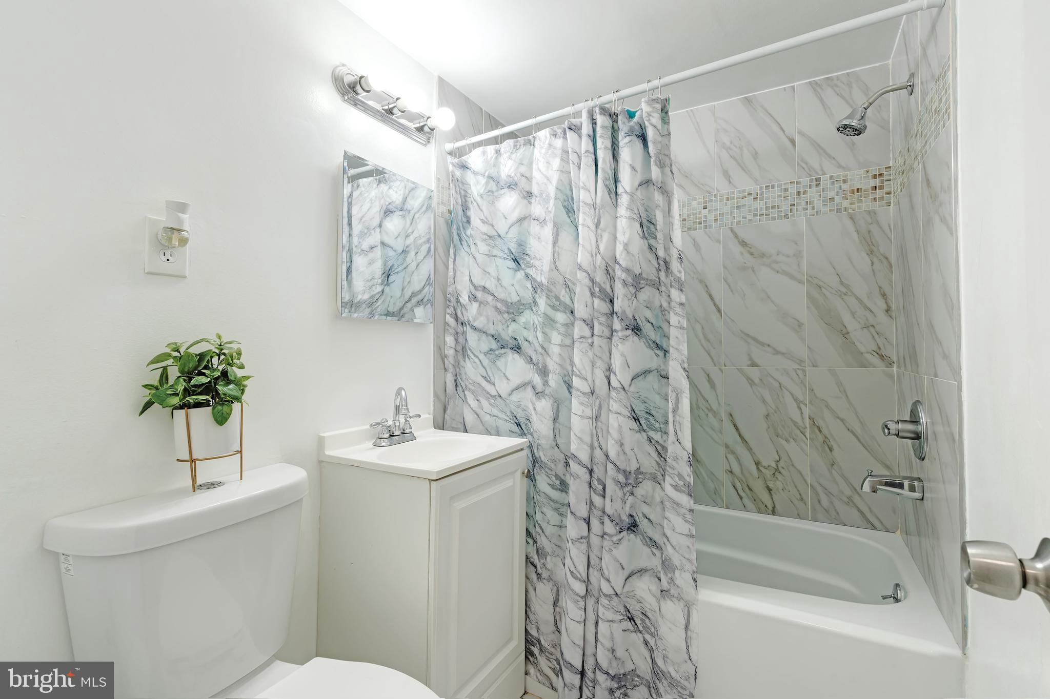 PARK PLACE CONDOMINIUMS - Residential