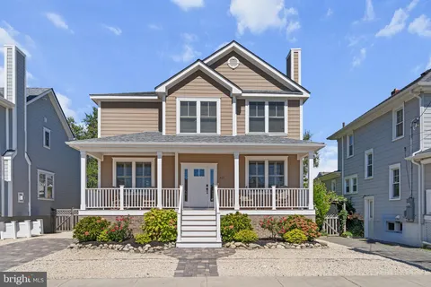 225 Fourth St, Beach Haven, NJ MLS: NJOC2036970