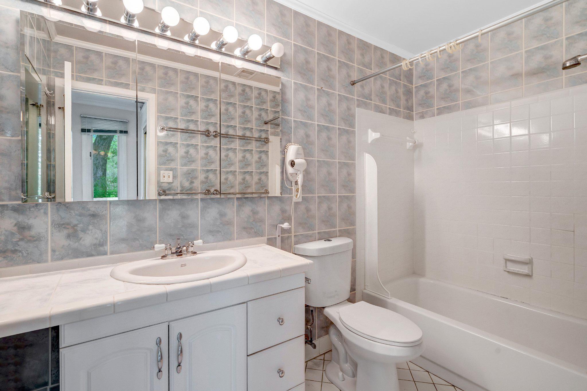 CINNAMON RIDGE - Residential