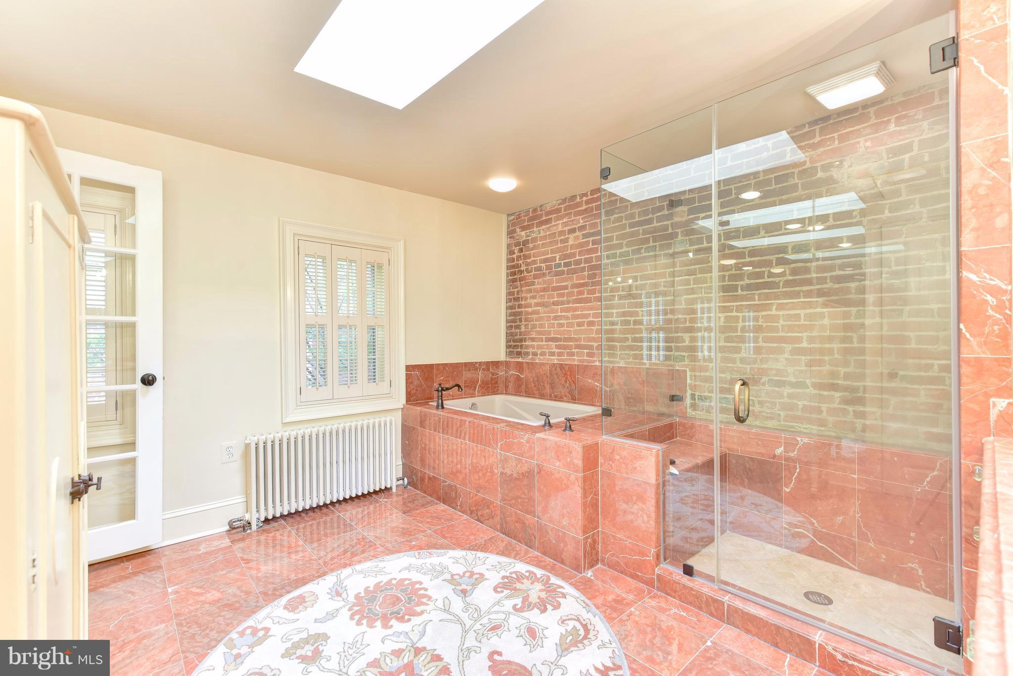 OLD TOWN - Residential