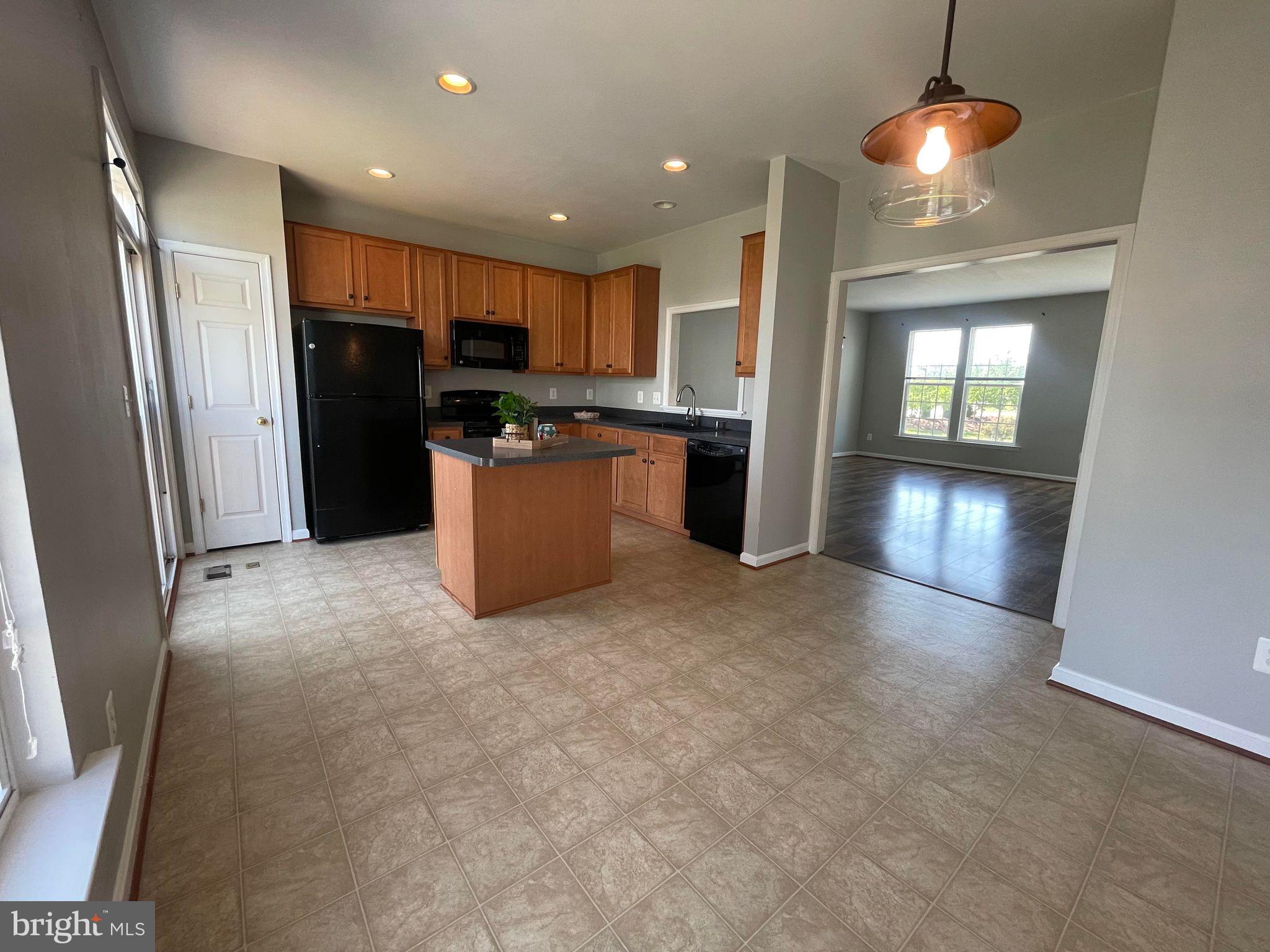 BERKELEY RIDGE - Residential Lease