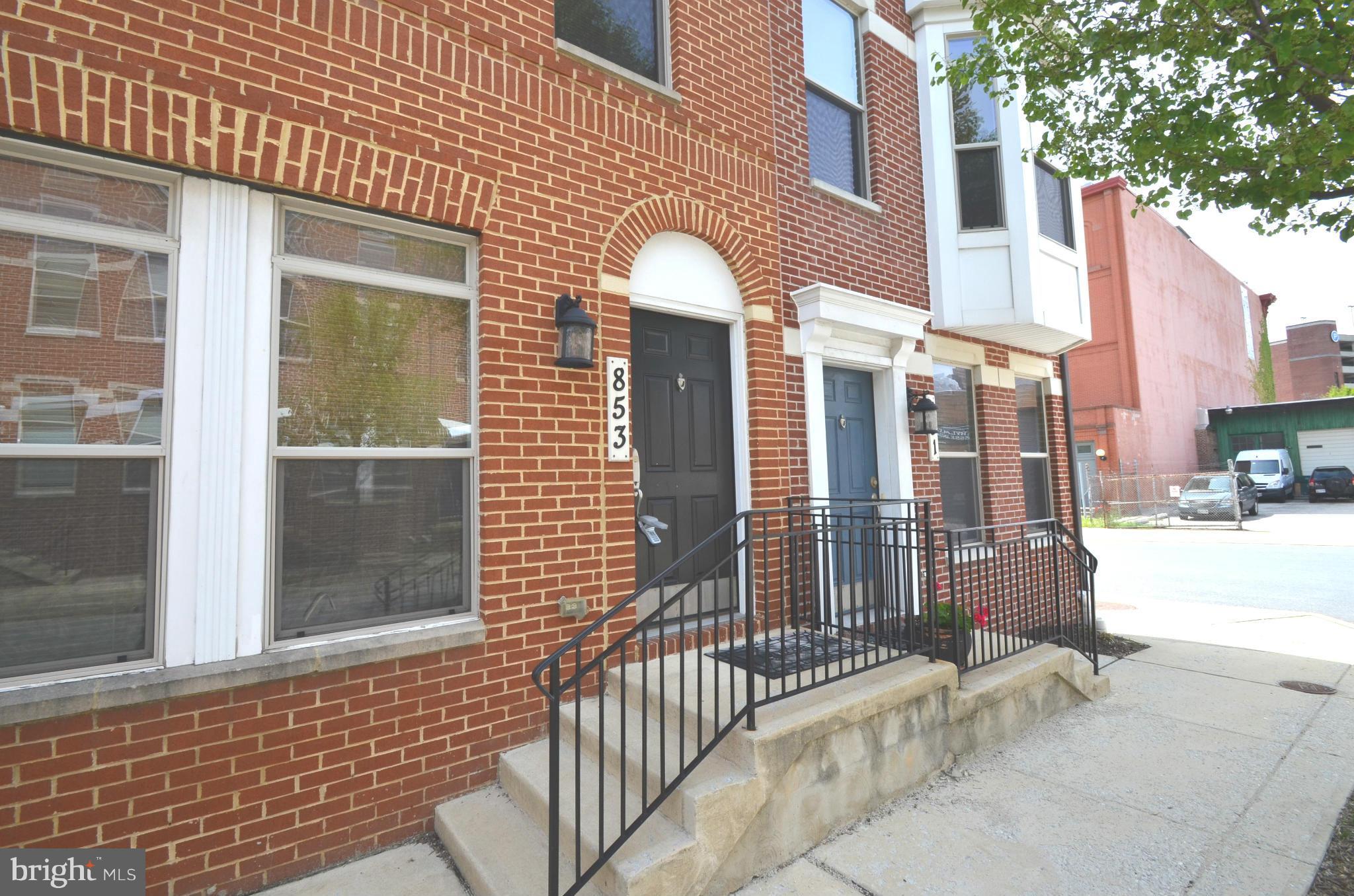 ALBEMARLE SQUARE - Residential Lease