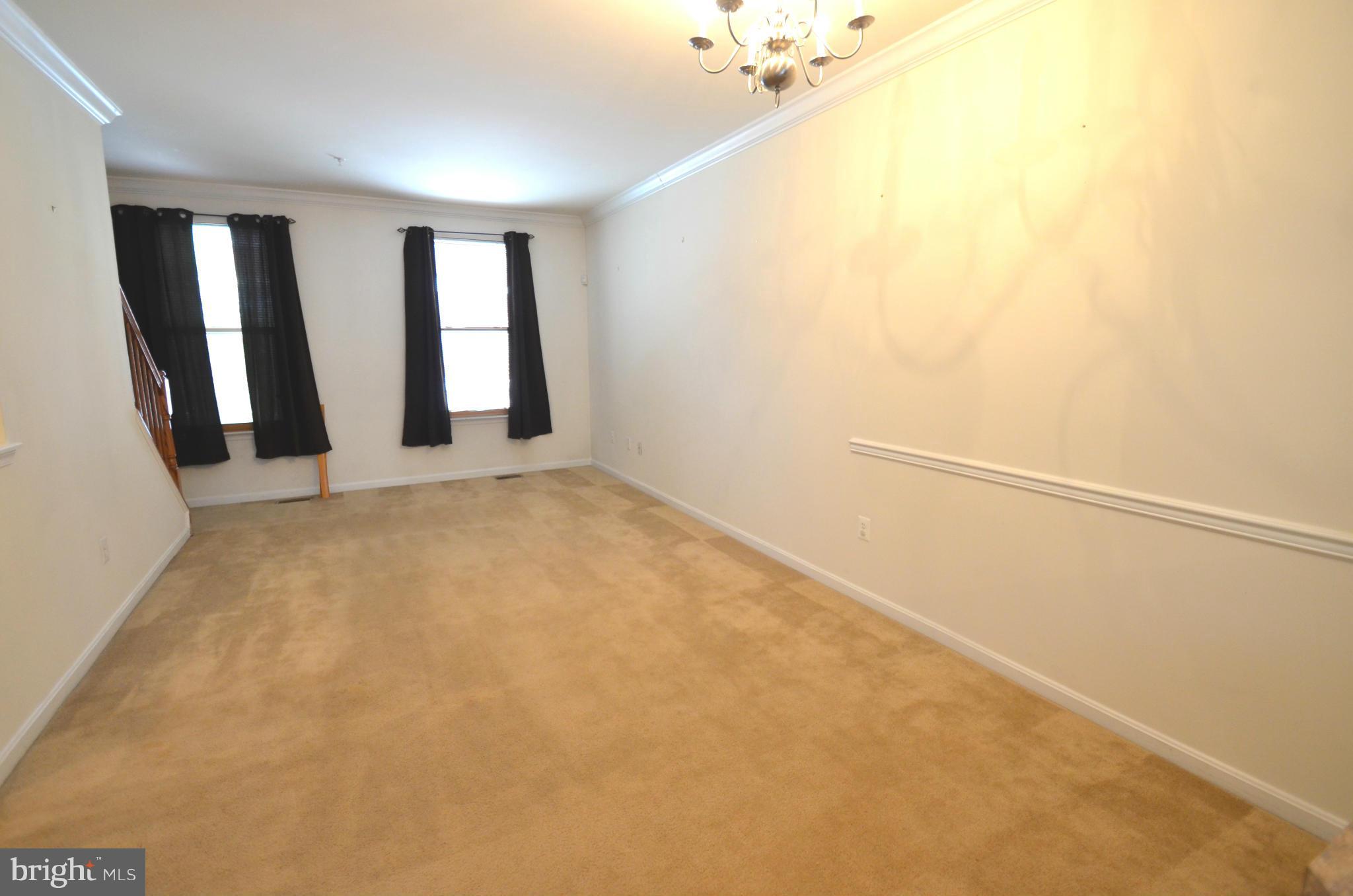 ALBEMARLE SQUARE - Residential Lease