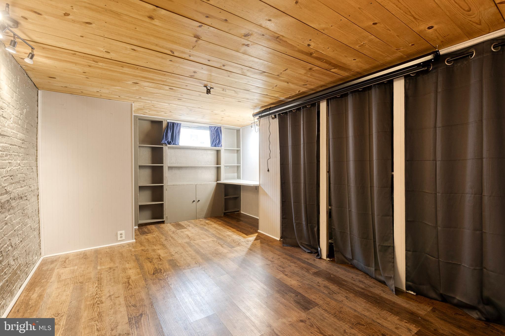 CANTON - Residential Lease