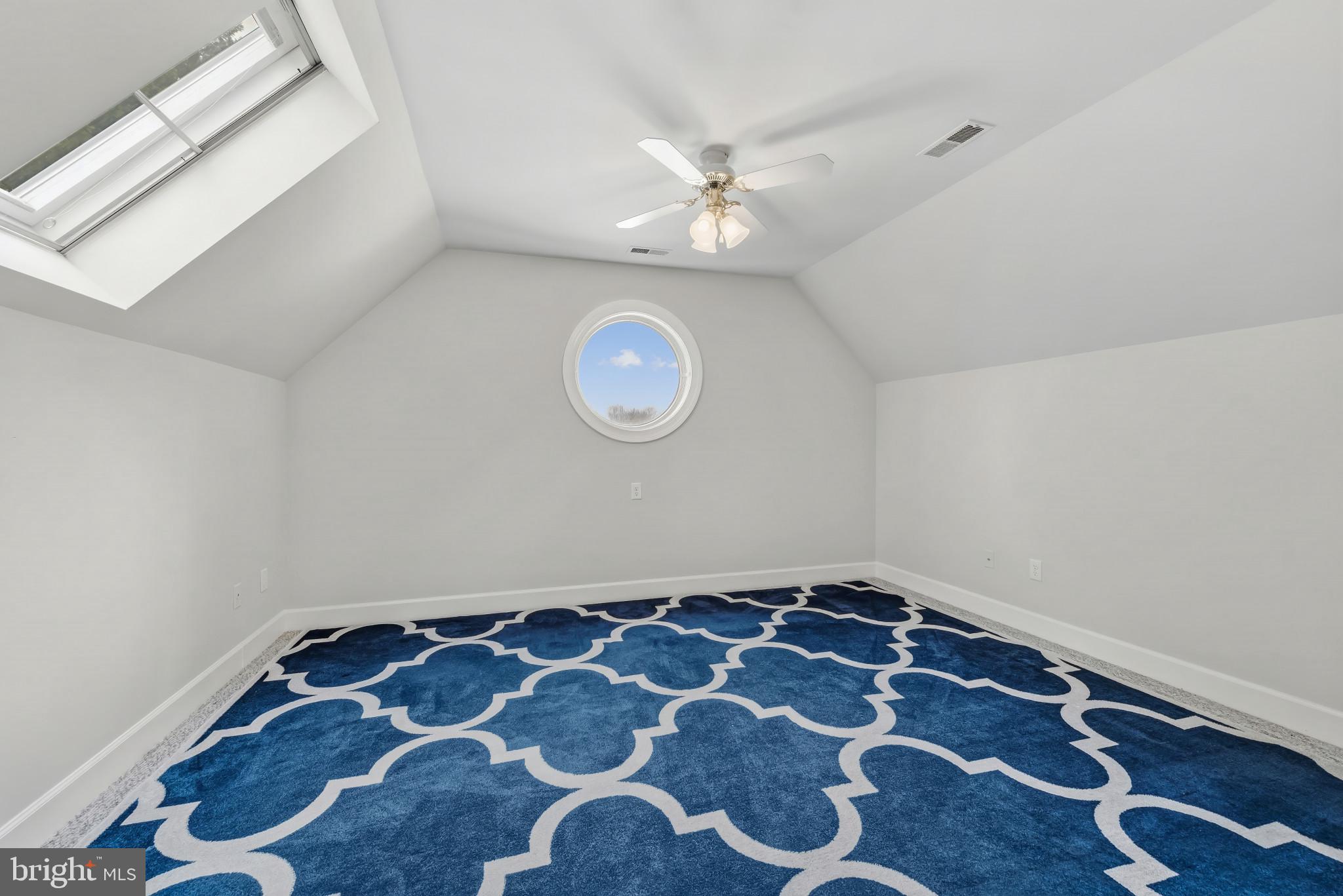 FOX RUN - Residential